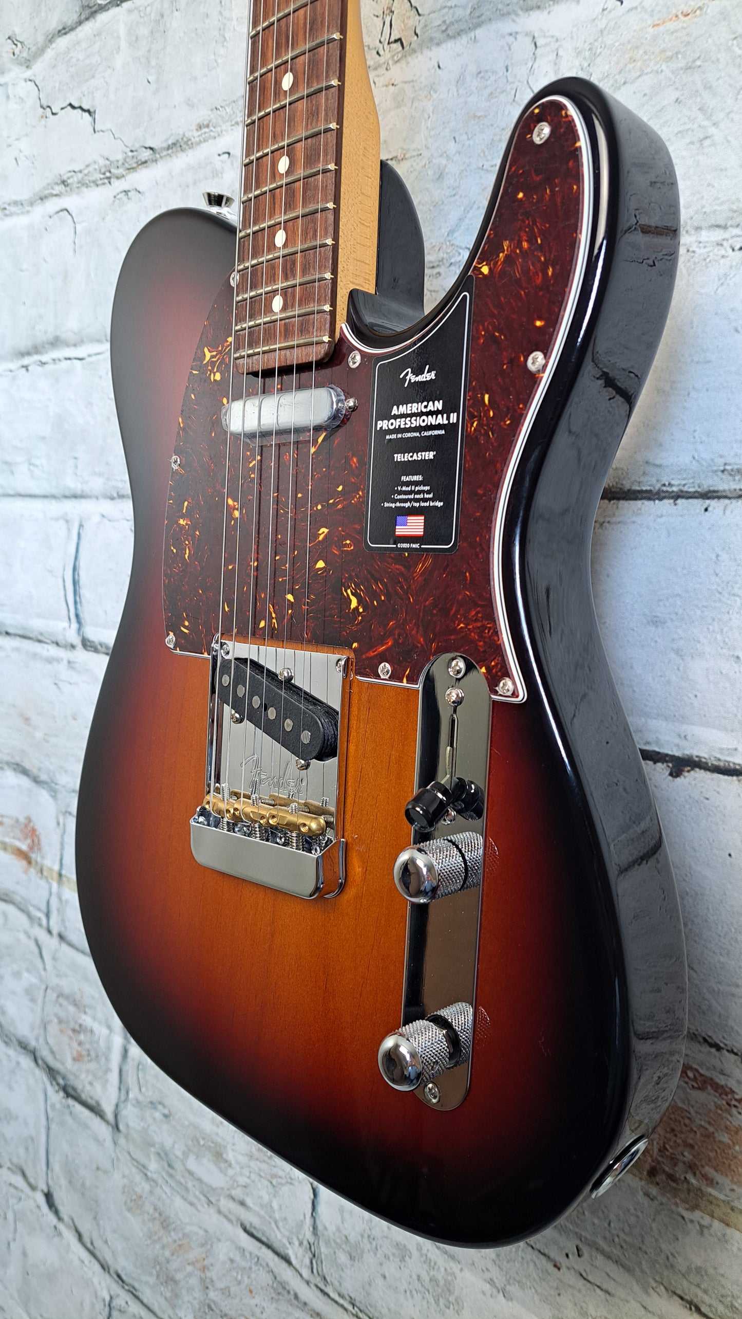 Fender American Professional II Telecaster 3 Color Sunburst