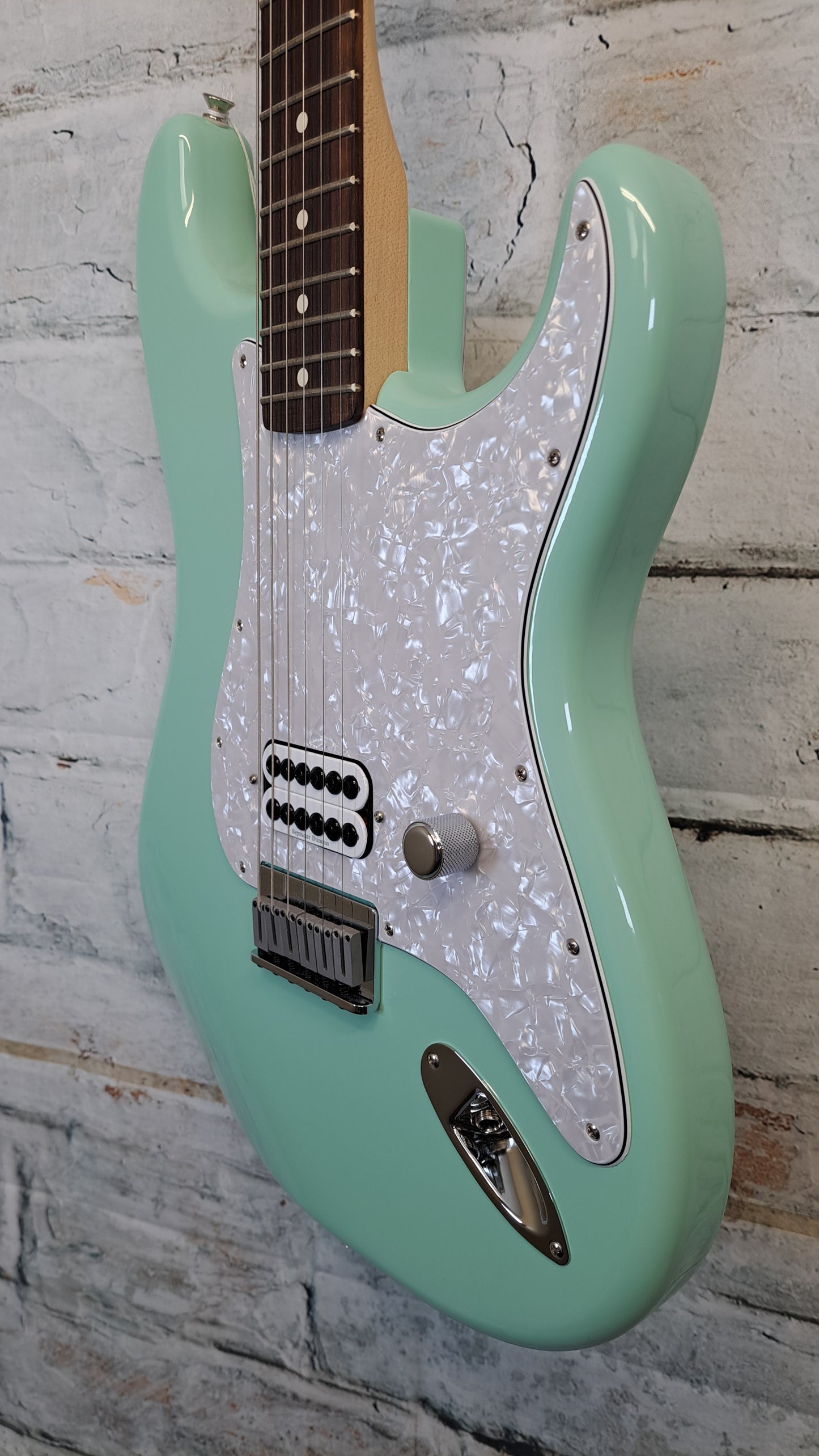 Fender Limited Edition Tom DeLonge Stratocaster - Seafoam Green