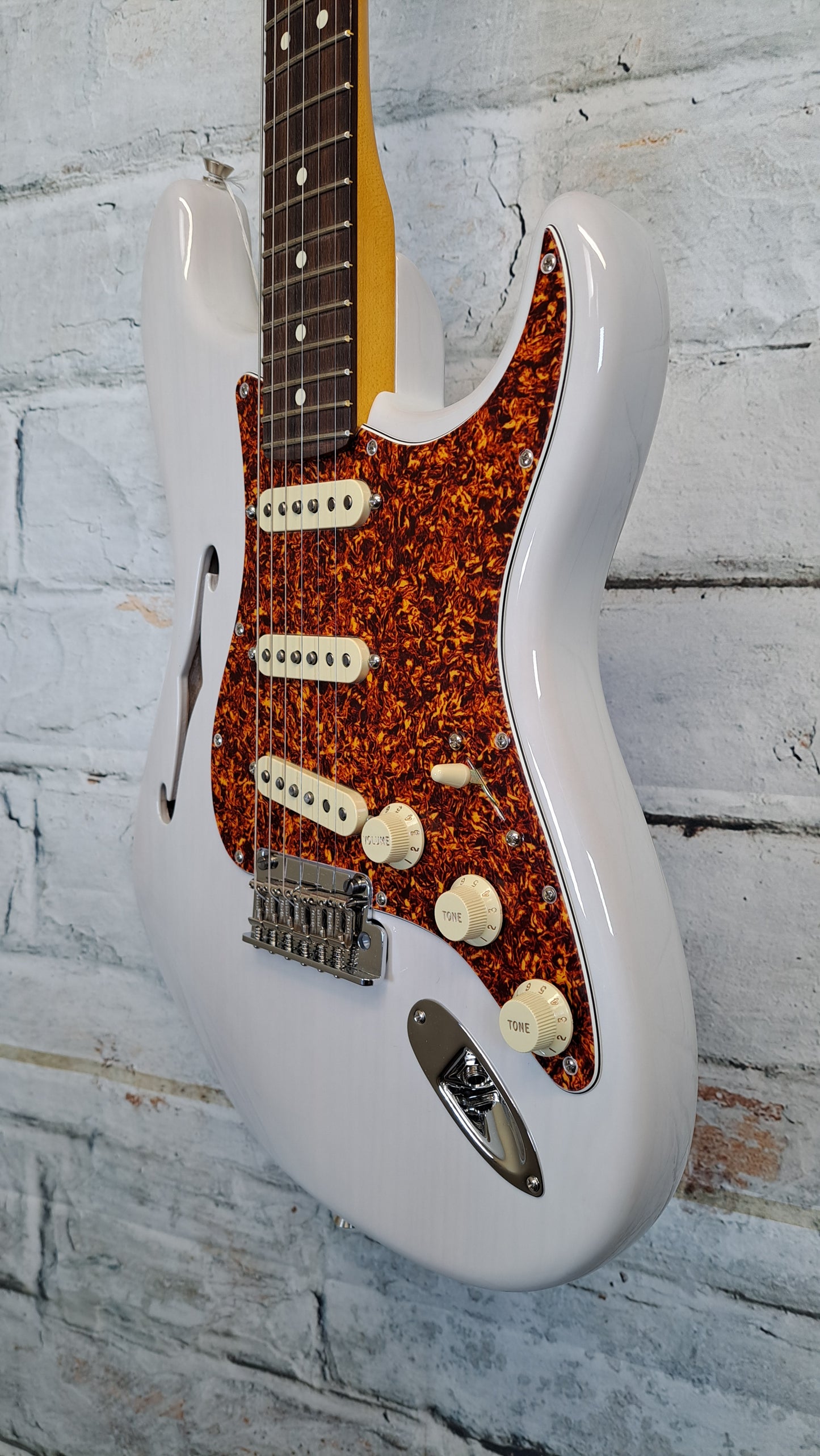 Fender Limited Edition American Professional II Stratocaster Thinline