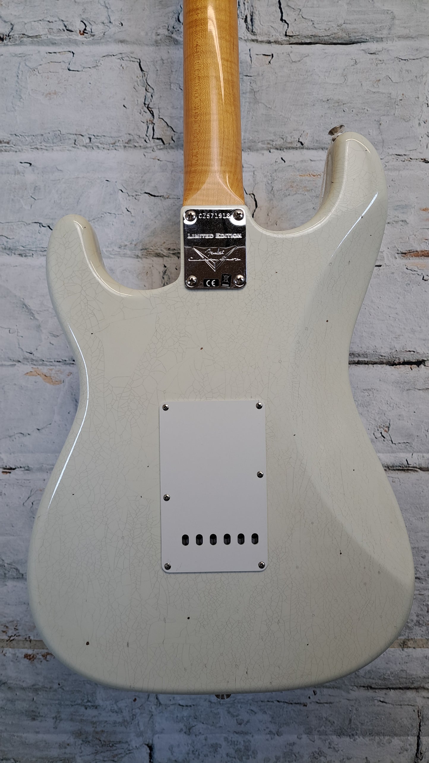 Fender Custom Shop Limited Edition '64 Stratocaster Relic - Aged Olympic White
