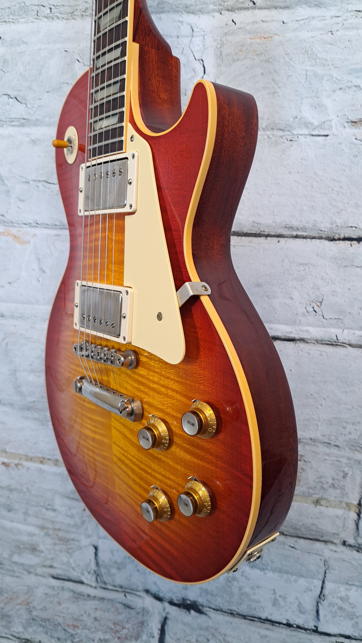 Gibson 1960 Les Paul Standard Reissue - Washed Cherry Sunburst VOS