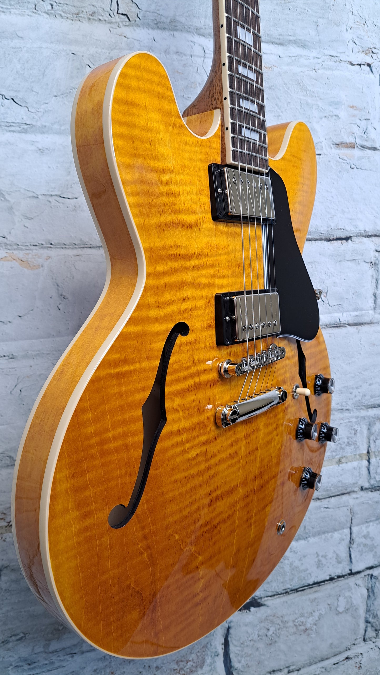 Gibson ES-335 Figured Semi-Hollowbody- Honey Amber