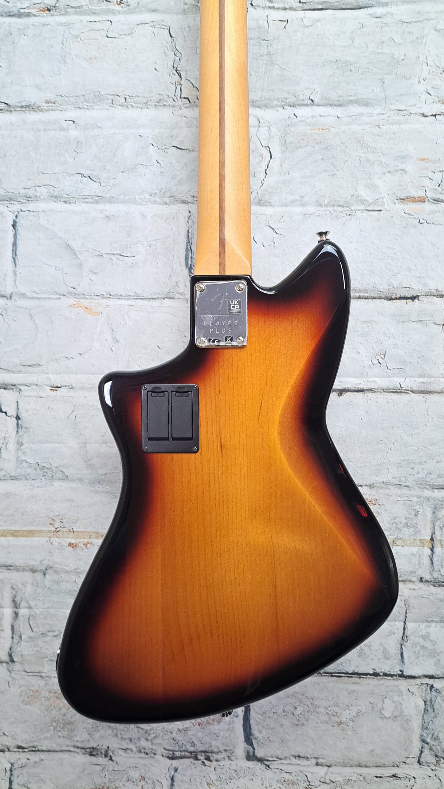 Fender Player Plus Active Meteora Bass - 3 Tone Sunburst