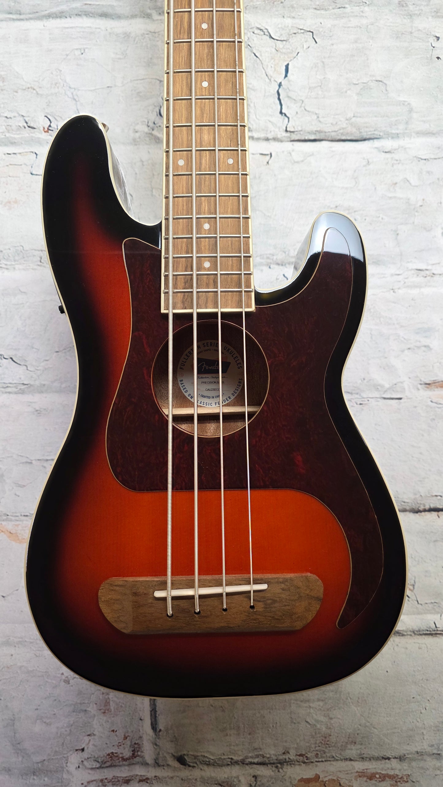 Fender Fullerton Precision Bass Ukulele