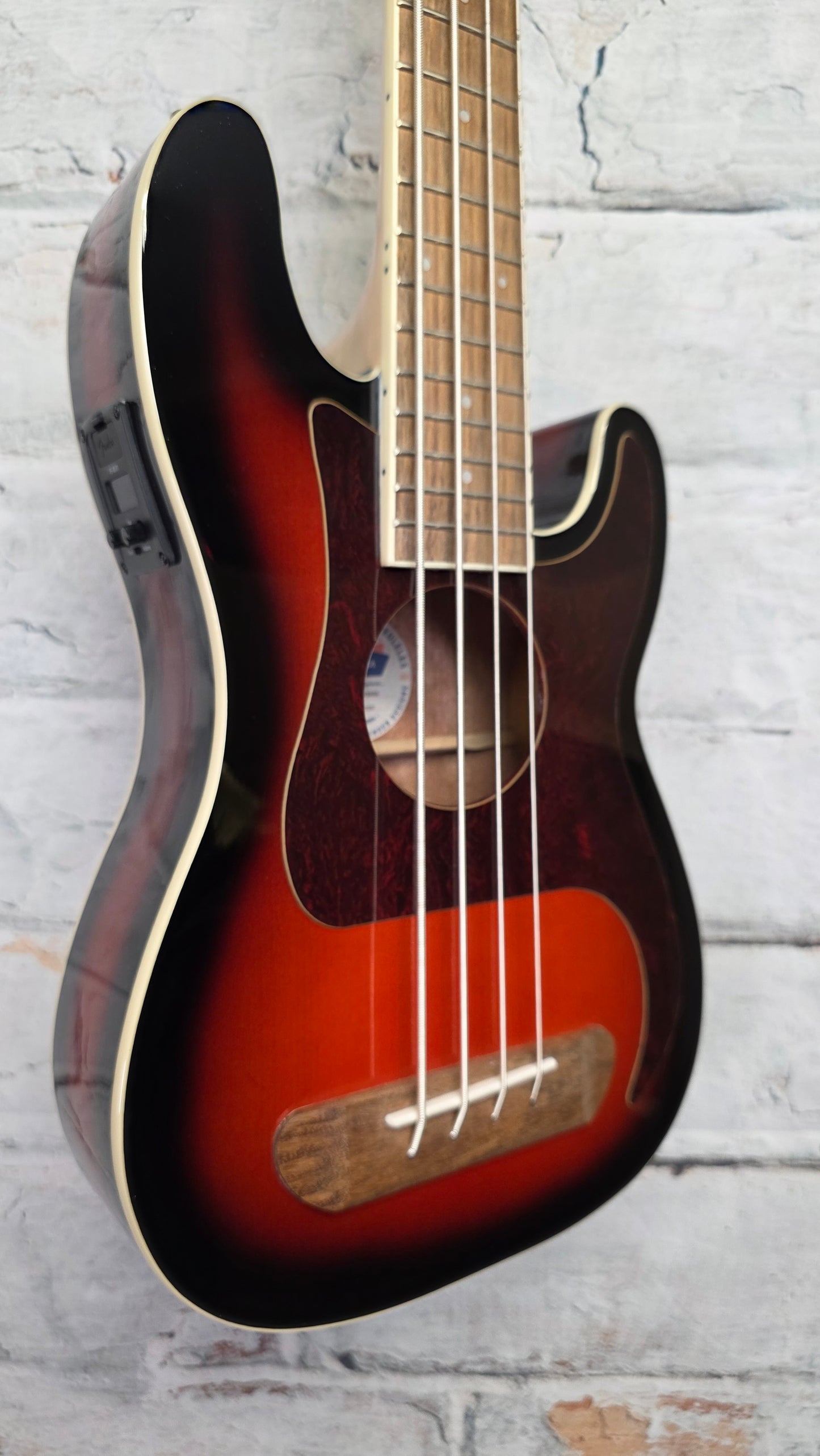 Fender Fullerton Precision Bass Ukulele