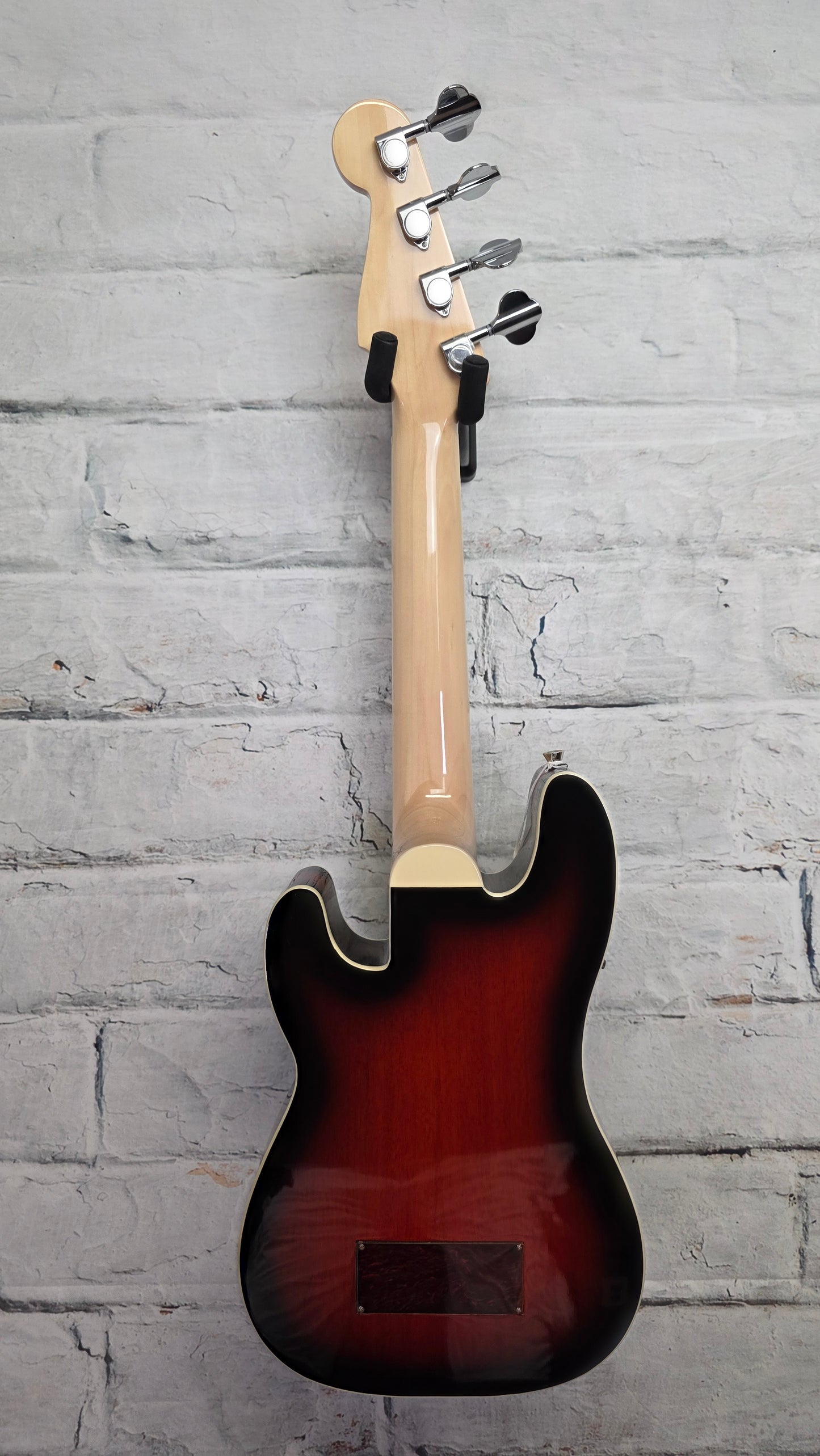 Fender Fullerton Precision Bass Ukulele
