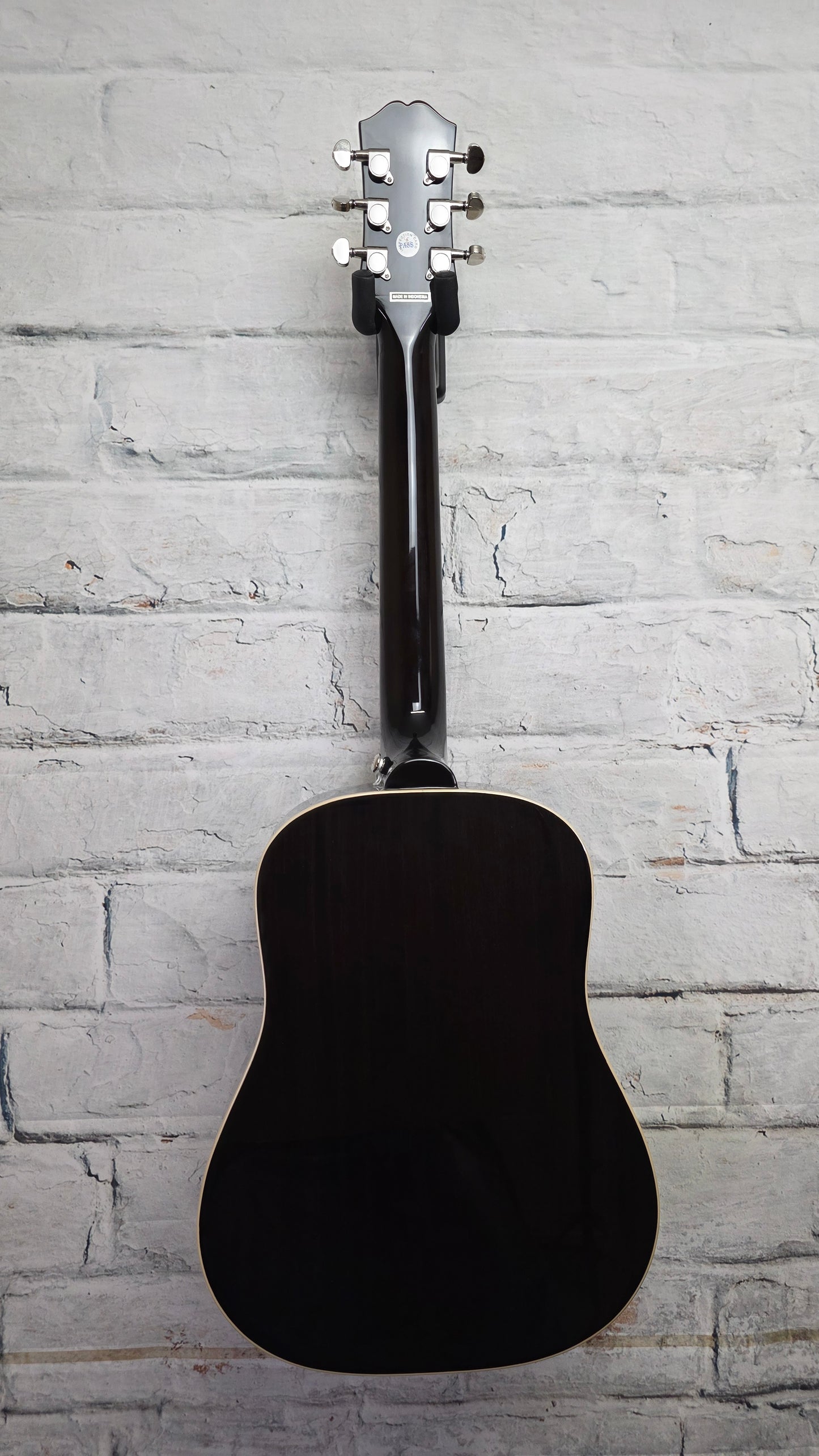 Epiphone J-45 Express Acoustic Guitar - Vintage Sunburst