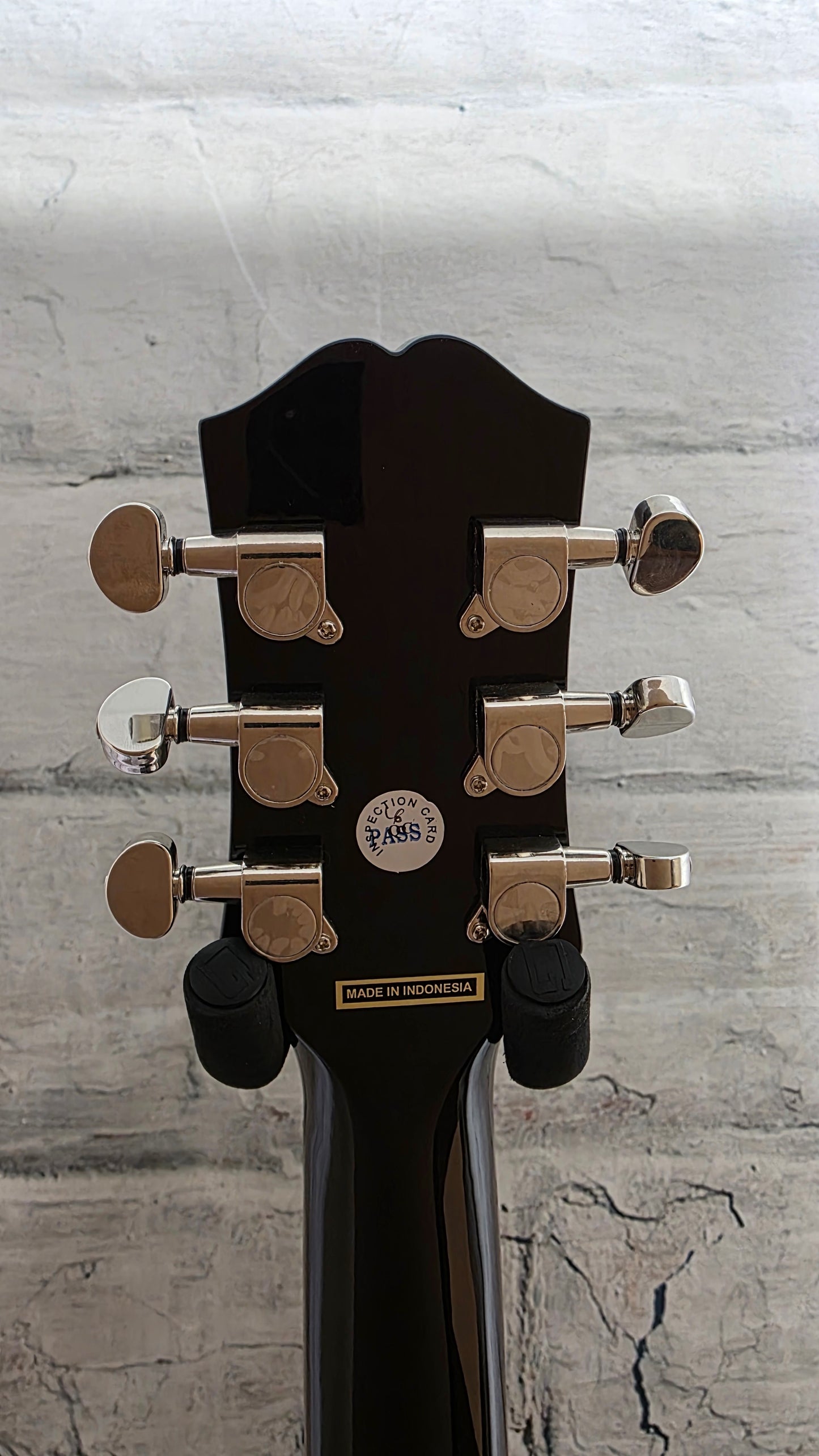 Epiphone J-45 Express Acoustic Guitar - Vintage Sunburst