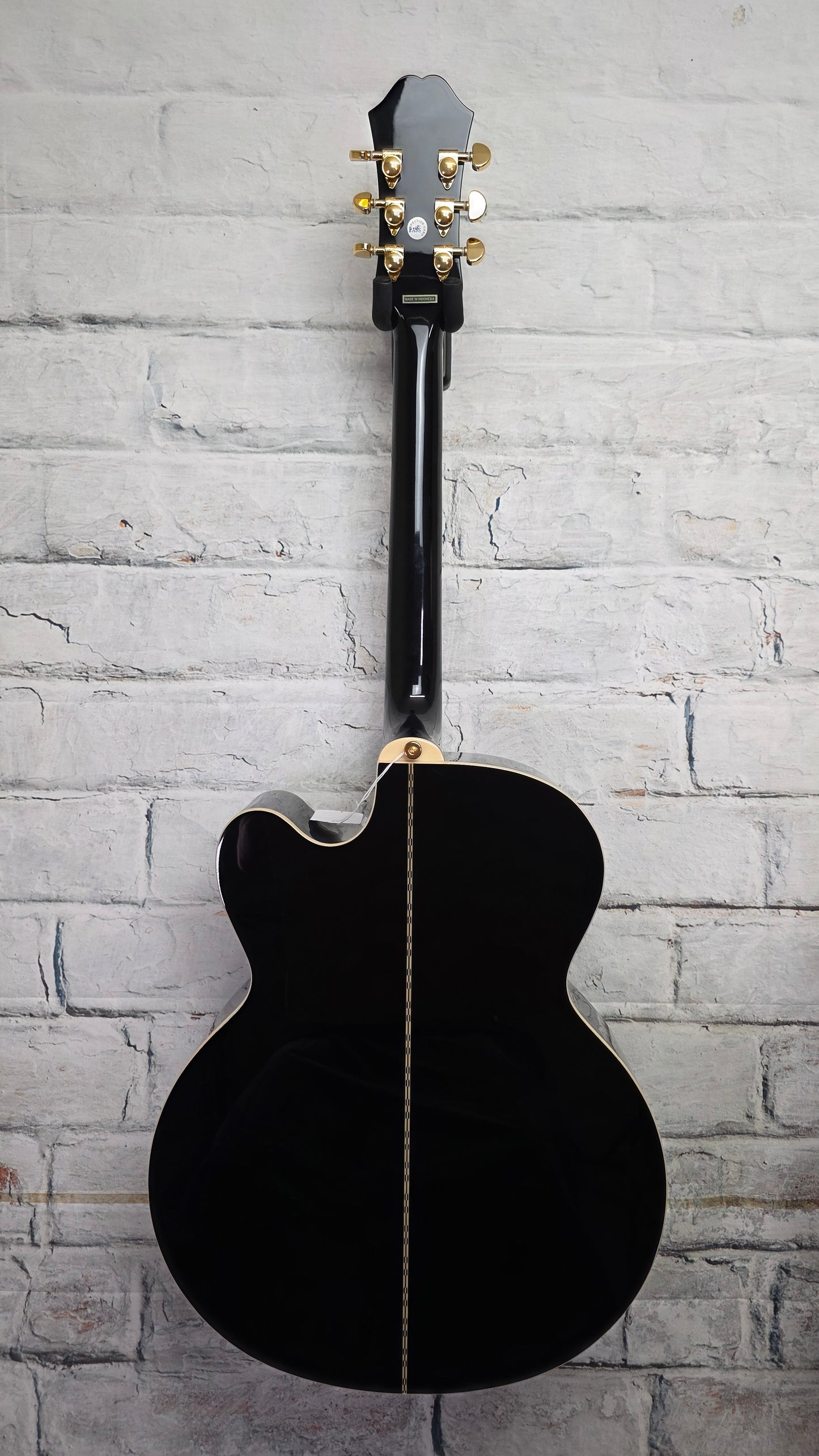 Epiphone J-200EC Studio Acoustic-Electric Guitar - Vintage Sunburst