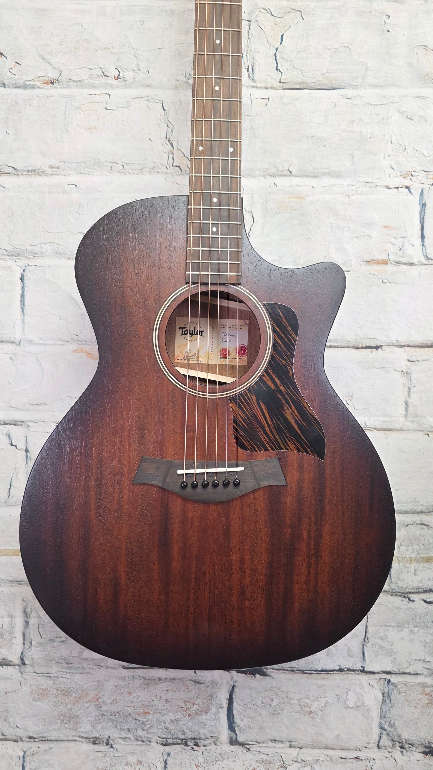 Taylor American Dream AD24 ce Acoustic/Electric