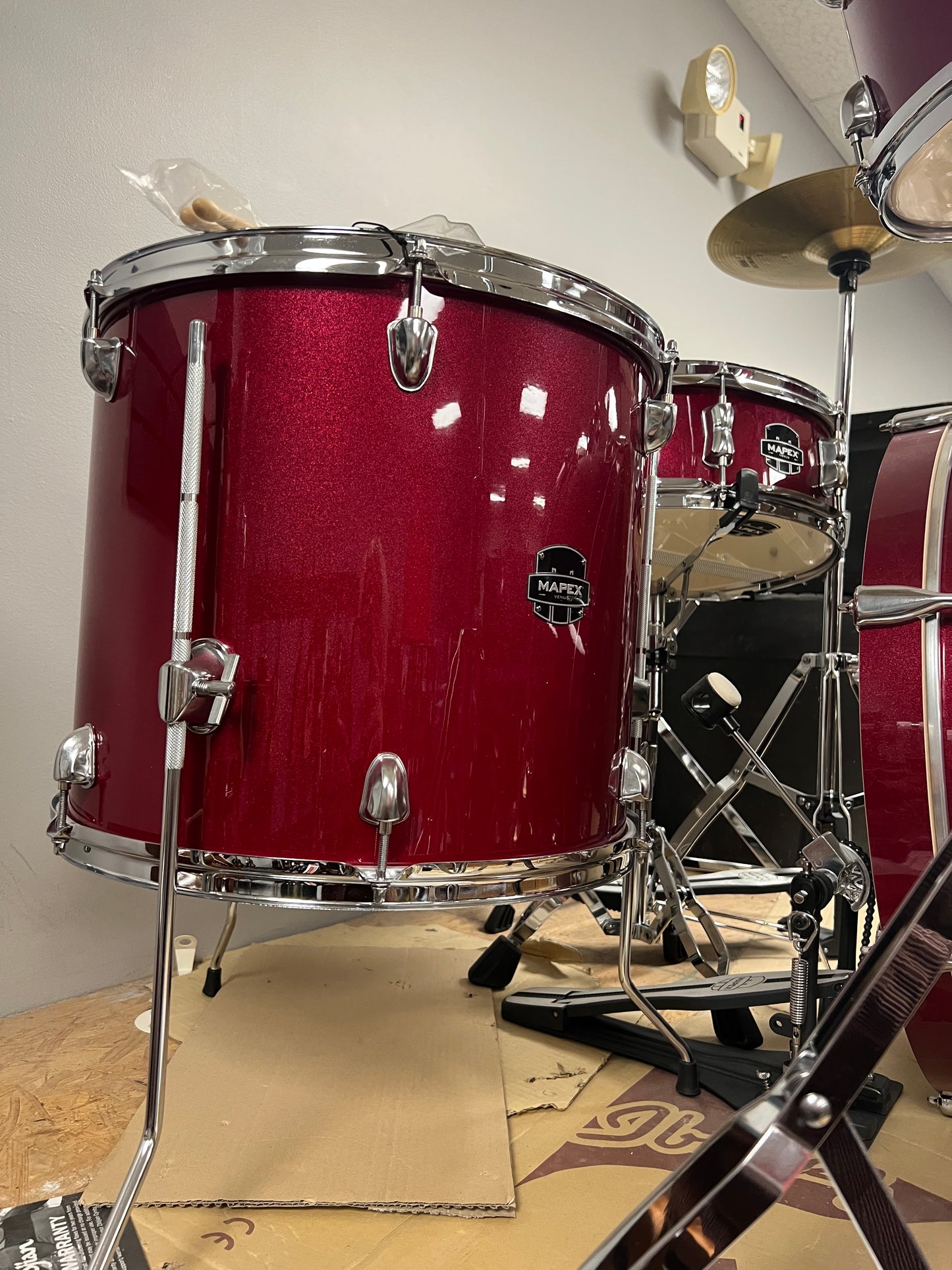 Mapex Venus Complete Rock Drum Kit