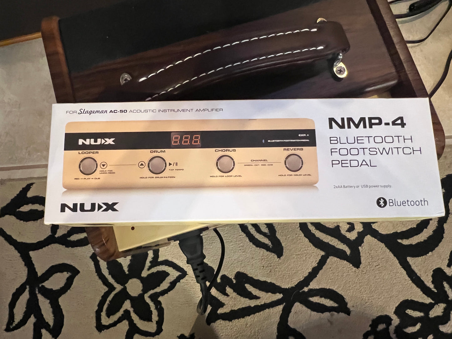 NUX Stageman Acoustic Amp with Bluetooth Loop Pedal
