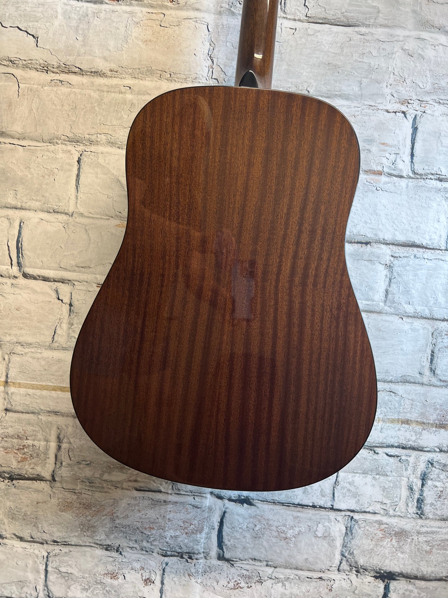 Fender CD-60 Dreadnought V3 with Case- Sunburst