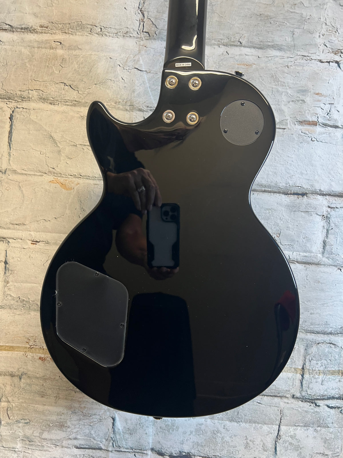 Epiphone Les Paul Tribute Electric Guitar-Vintage Sunburst