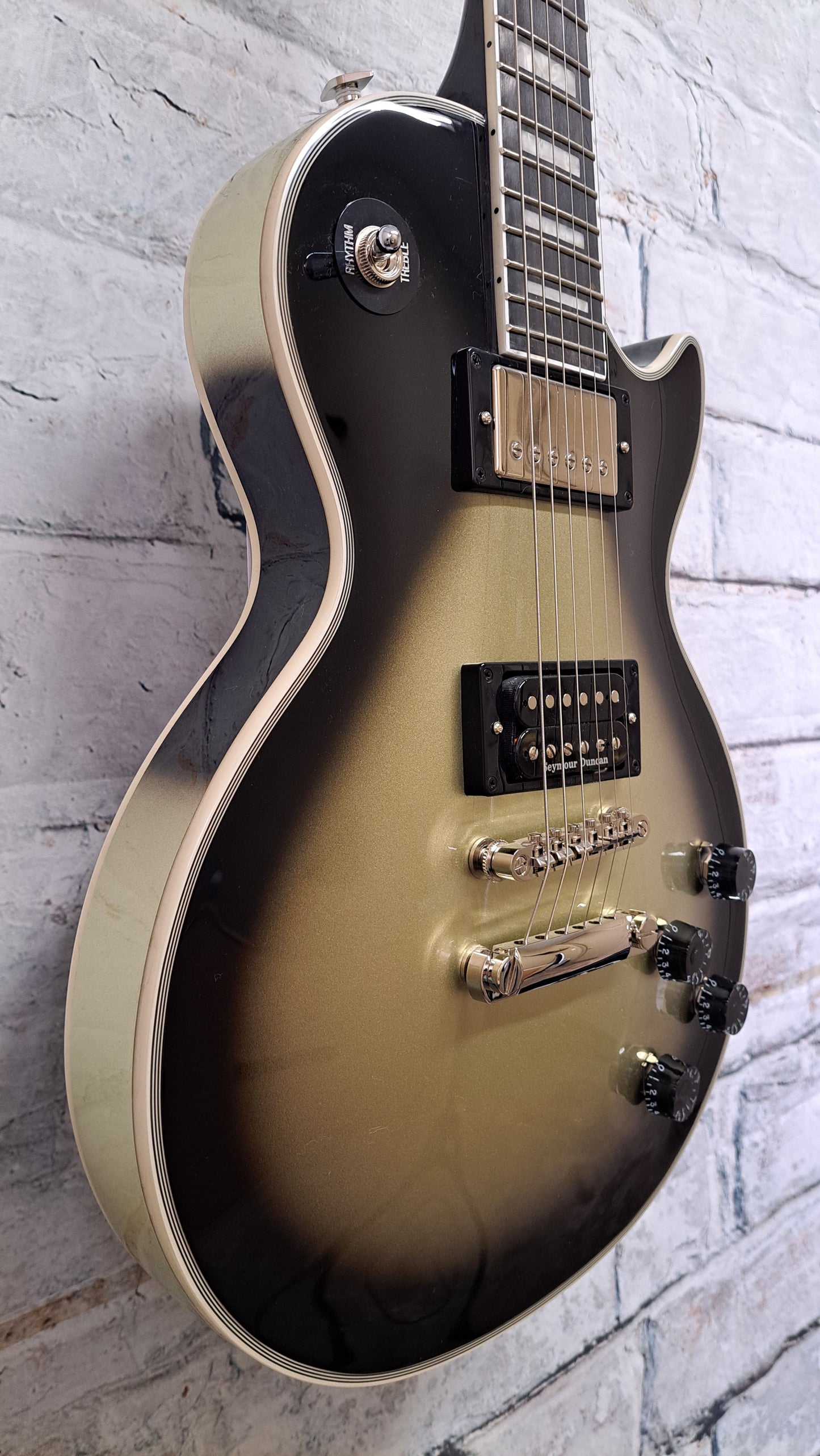 Epiphone Adam Jones Les Paul Custom Art