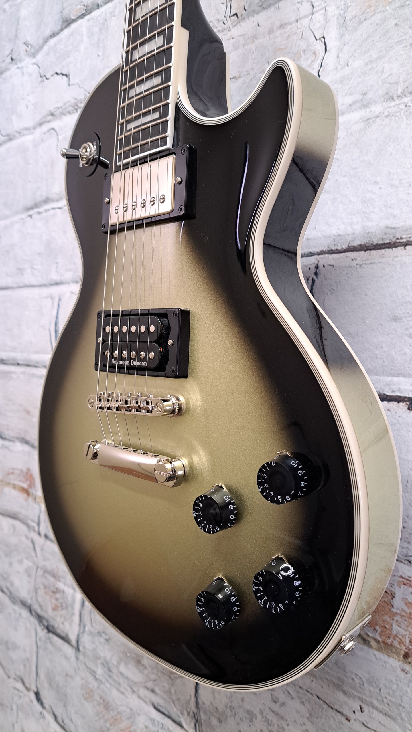 Epiphone Adam Jones Les Paul Custom Art