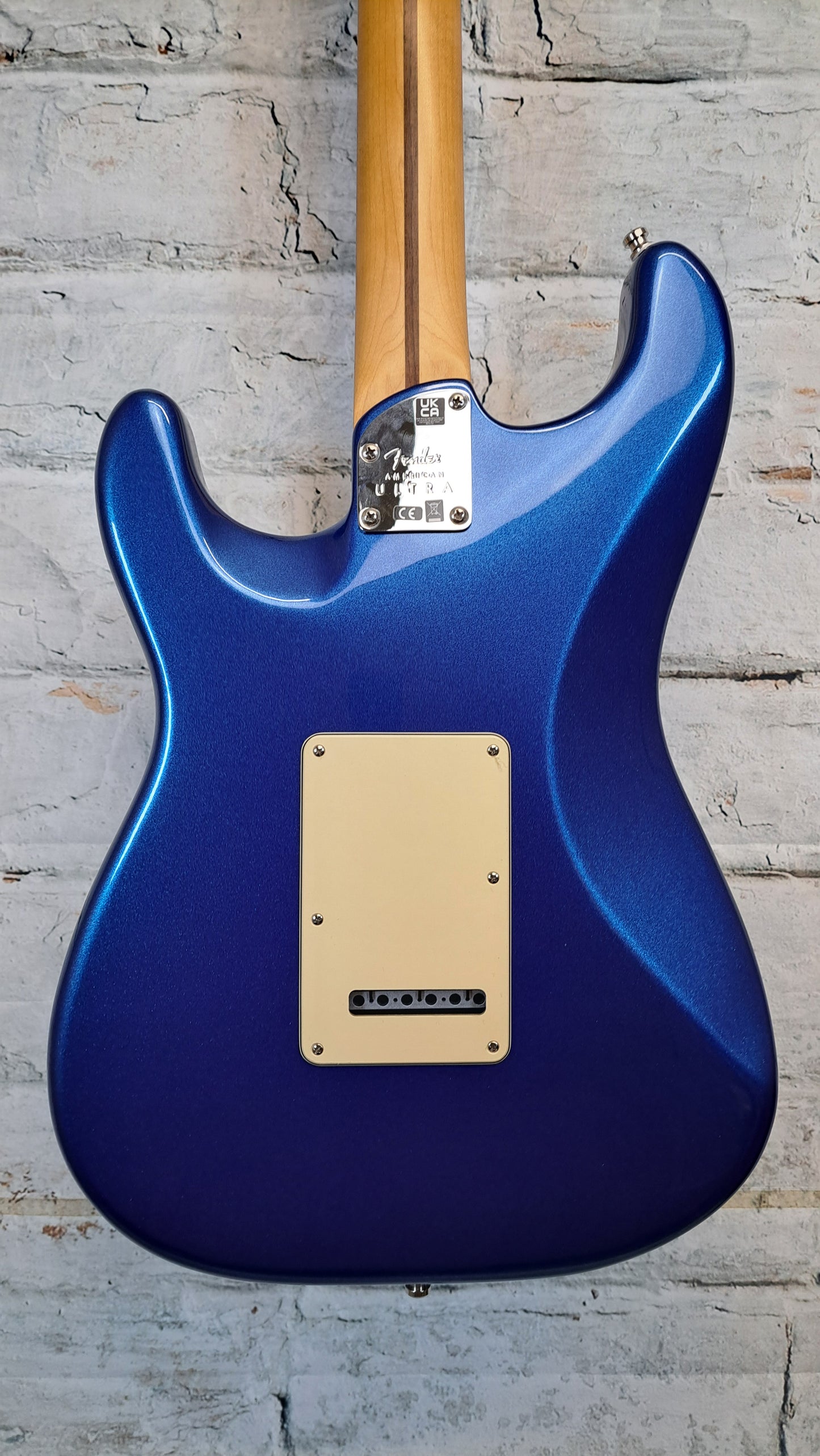 Fender American Ultra Stratocaster - Cobra Blue