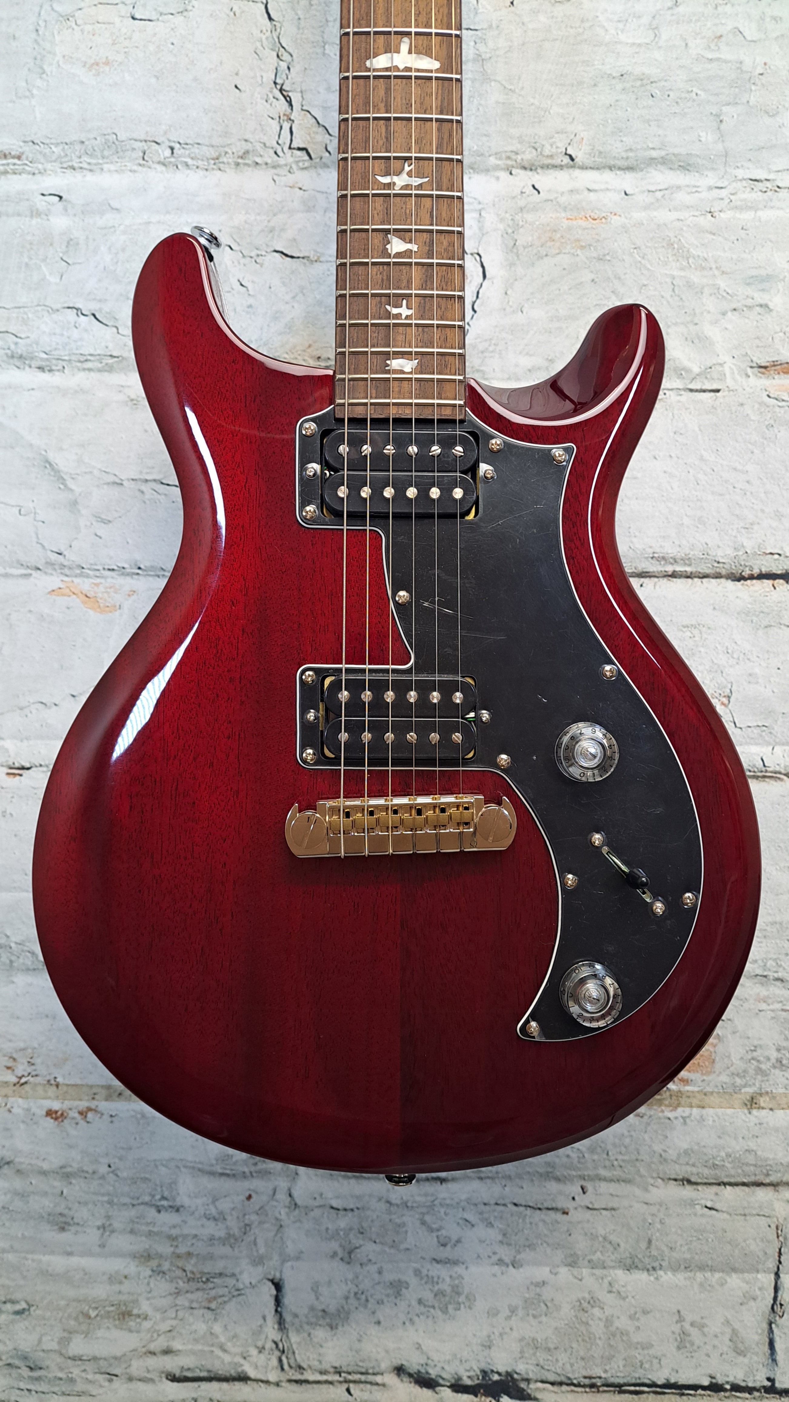 PRS SE Mira - Vintage Cherry – Will West Music and Sound