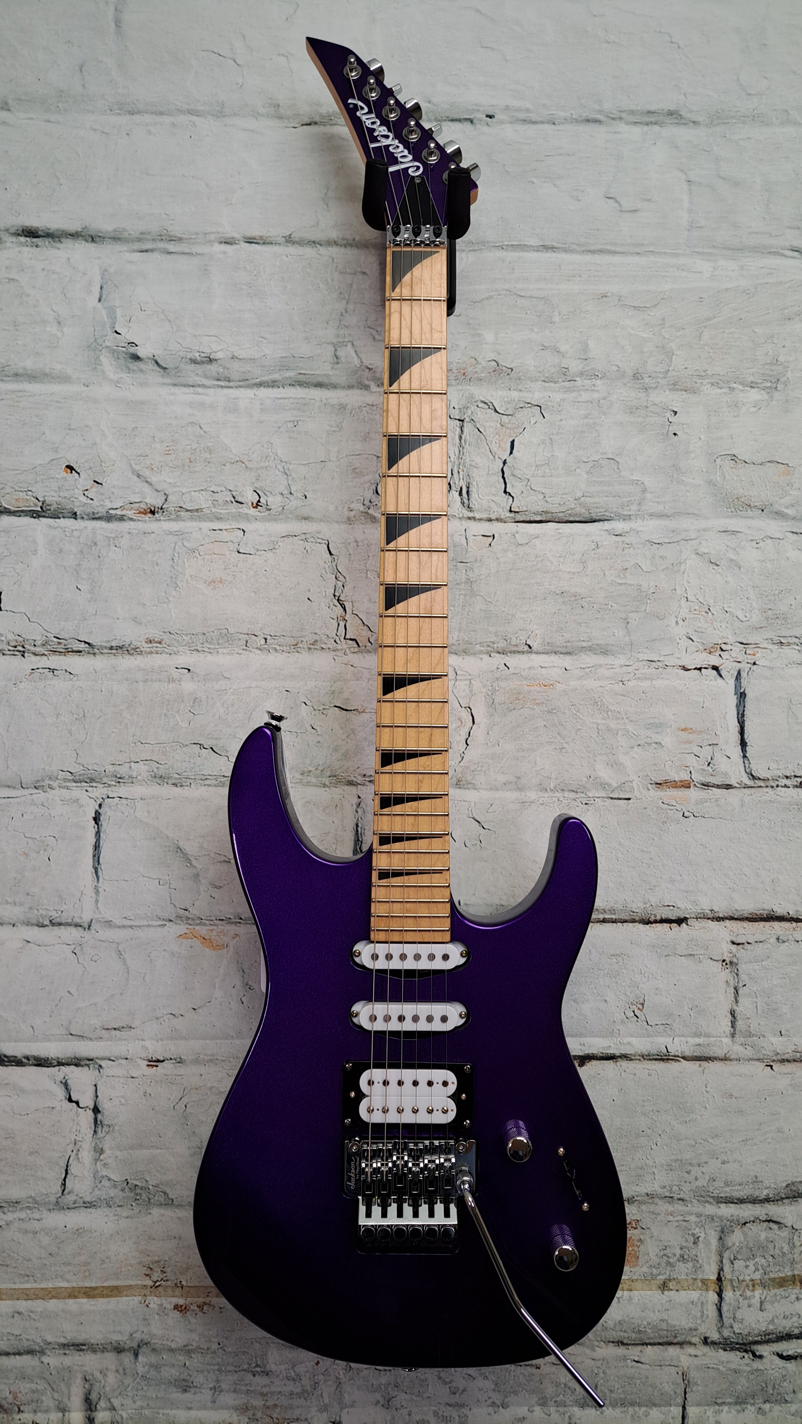 Jackson X Series Dinky DK3XR M HSS – Will West Music and Sound