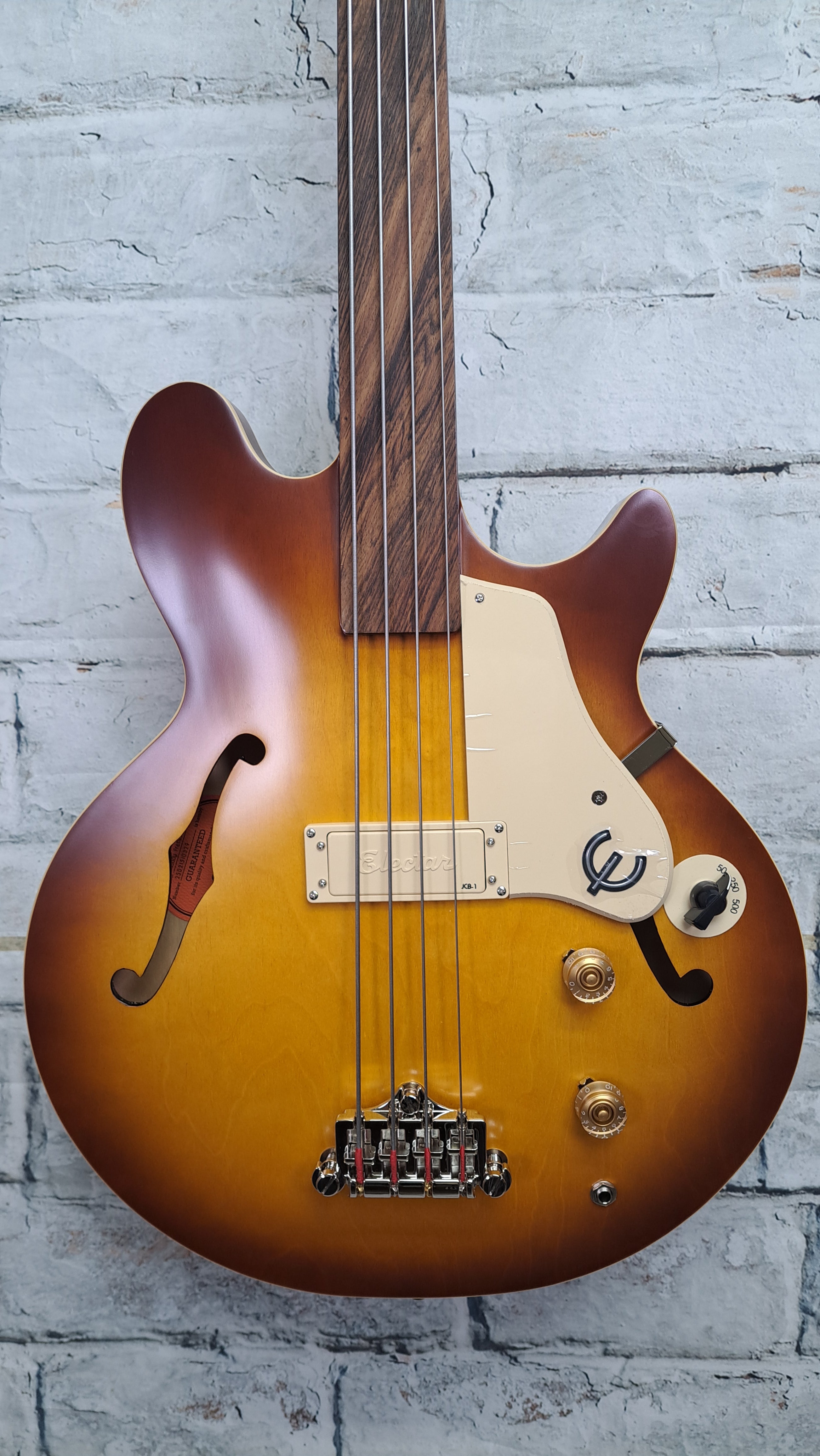 Epiphone Jack Casady Bass ゴールドトップセミアコベース Epiphone Jack Casady Signature Bass Gold – Chicago Music Exchange