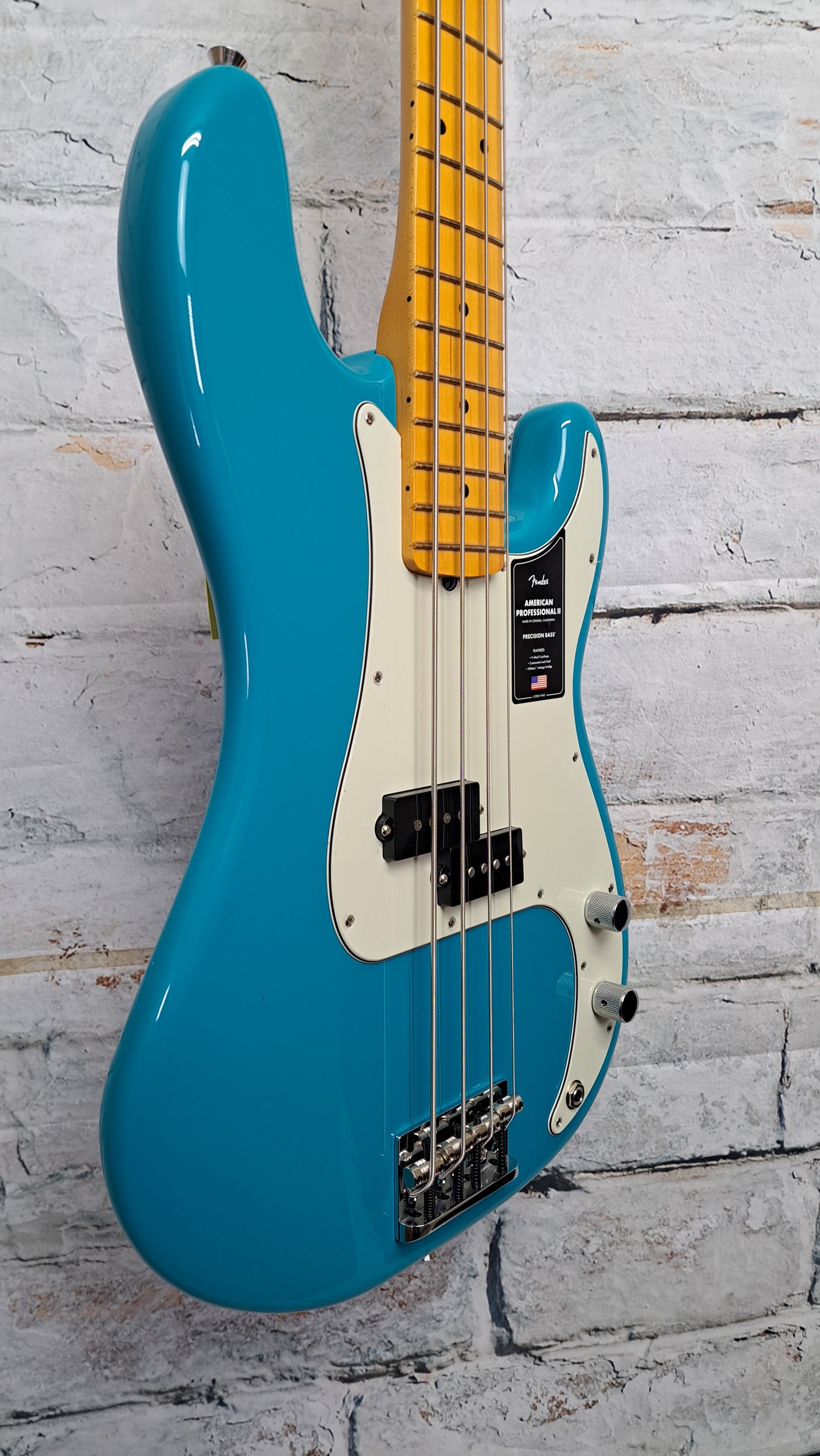 Fender American Professional II Precision Bass - Miami Blue