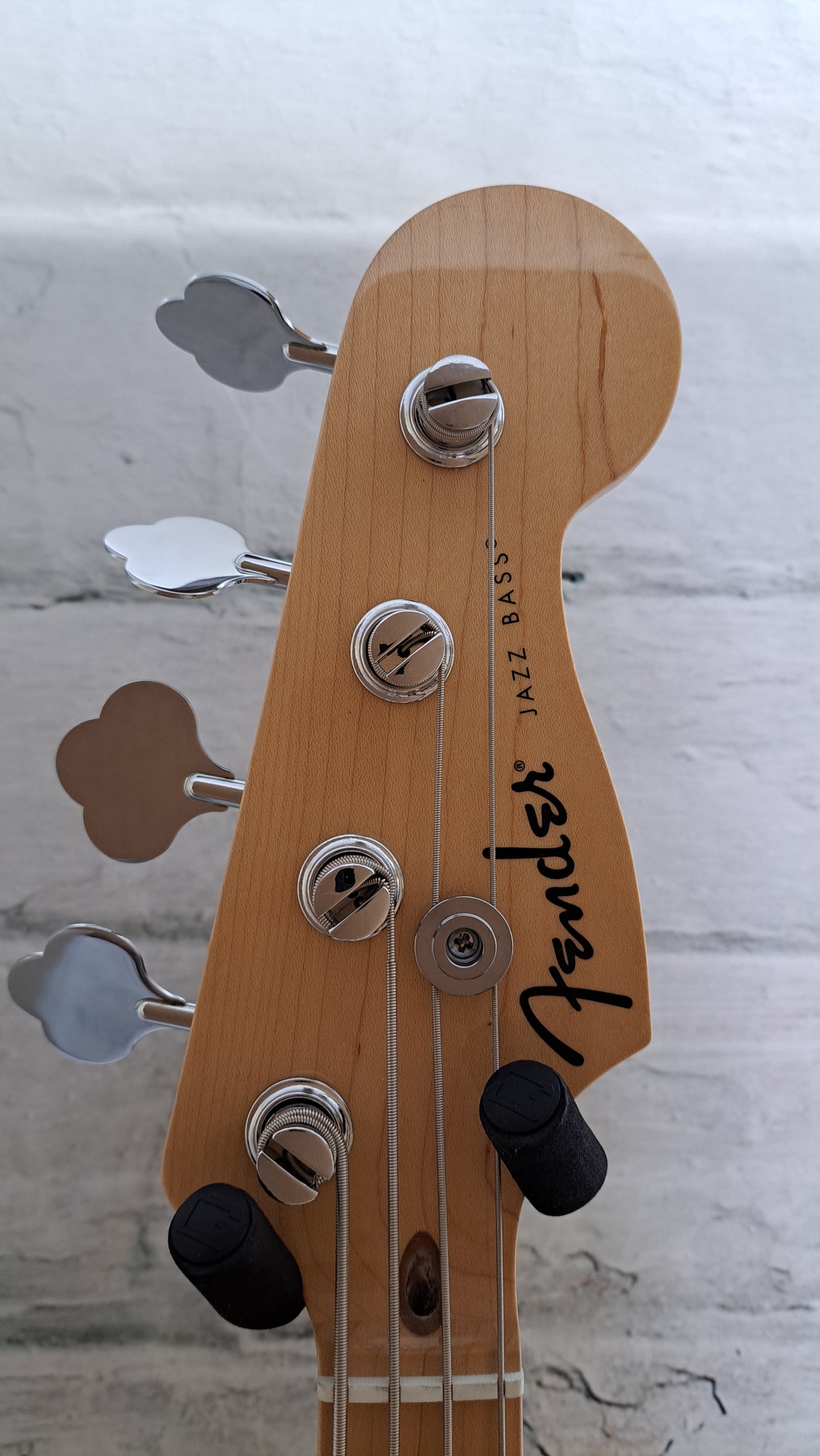 Fender Standard Jazz Bass - Black