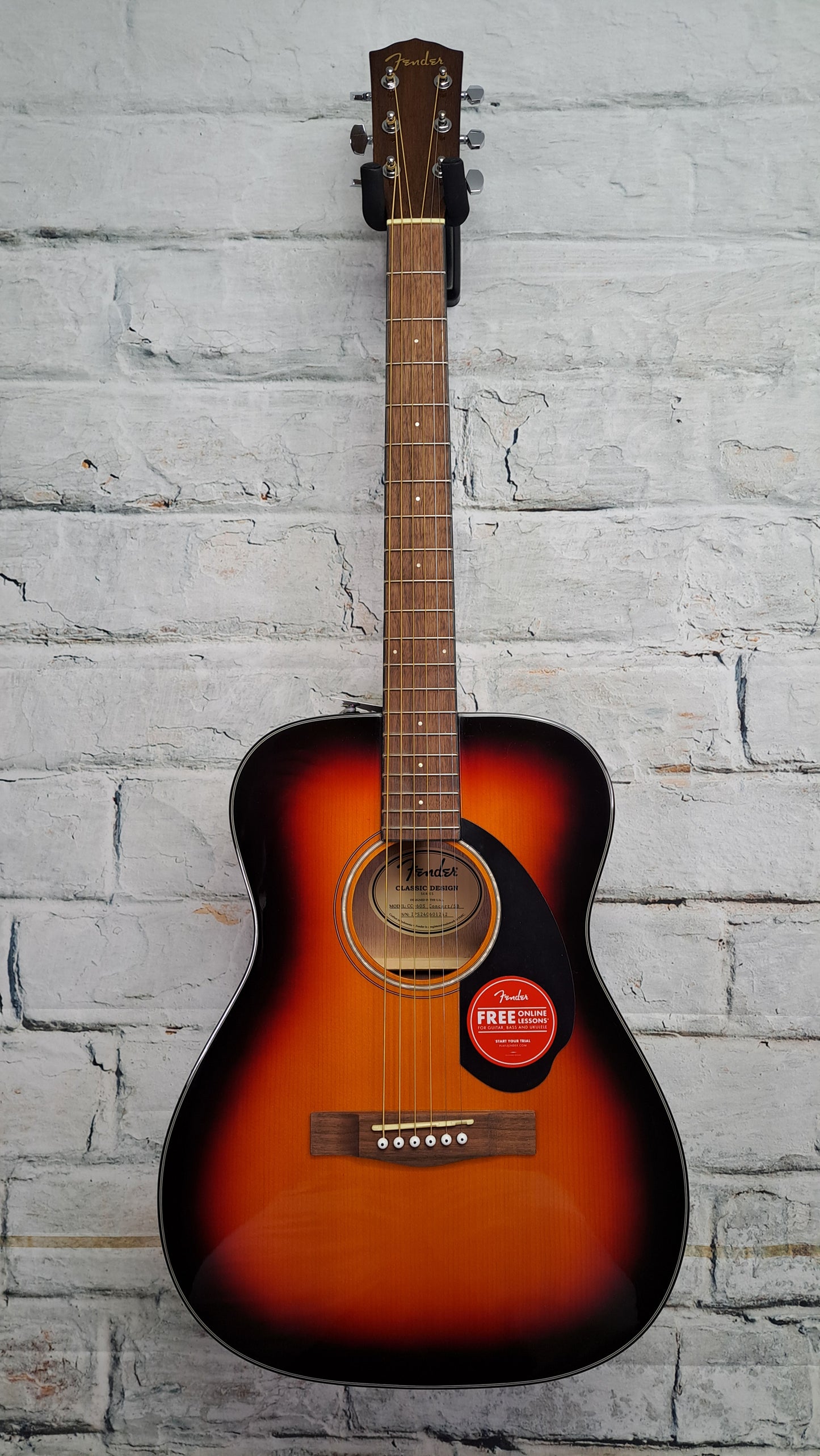 Fender CC-60S Concert Acoustic Guitar - 3-color Sunburst