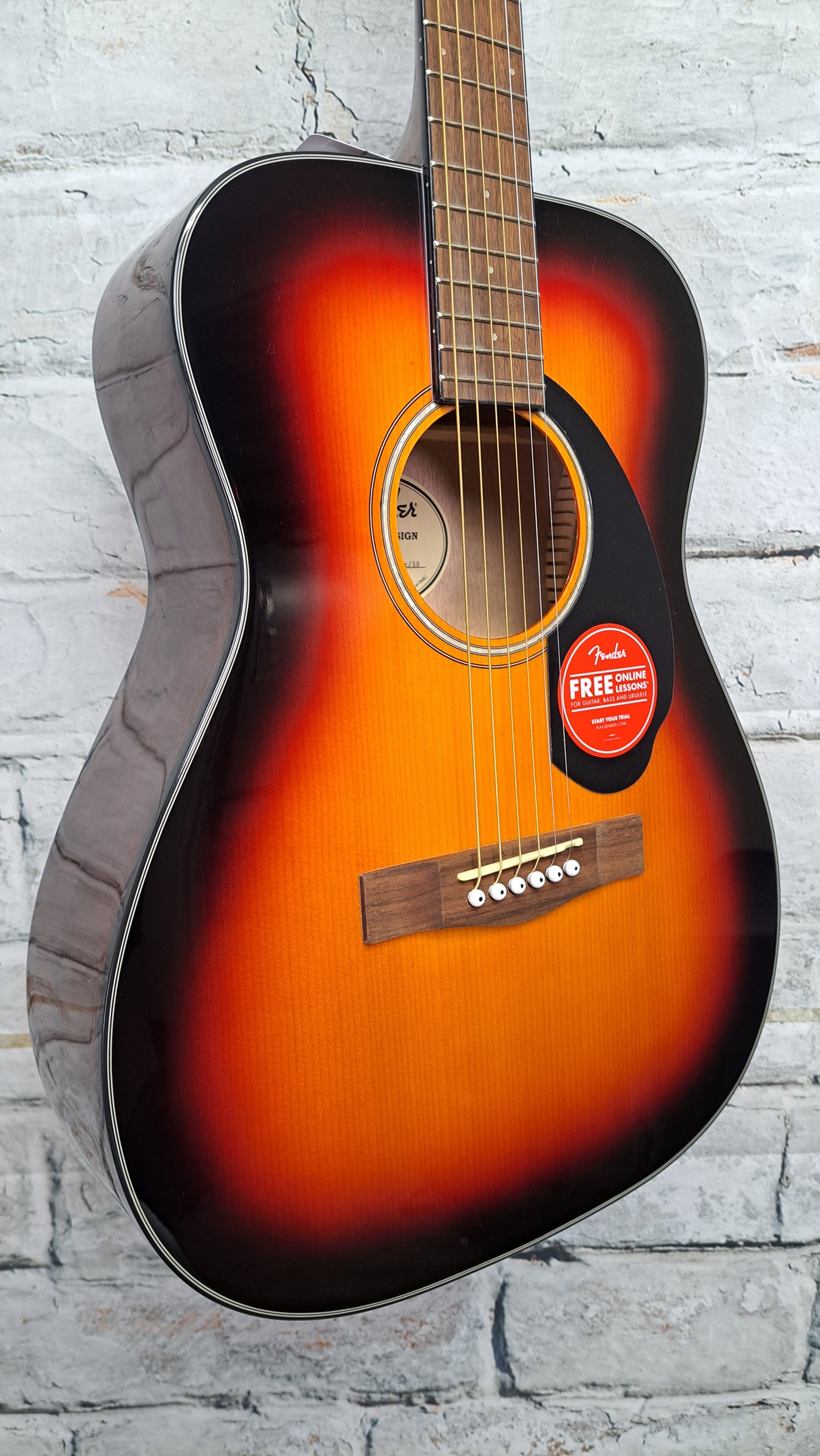 Fender CC-60S Concert Acoustic Guitar - 3-color Sunburst