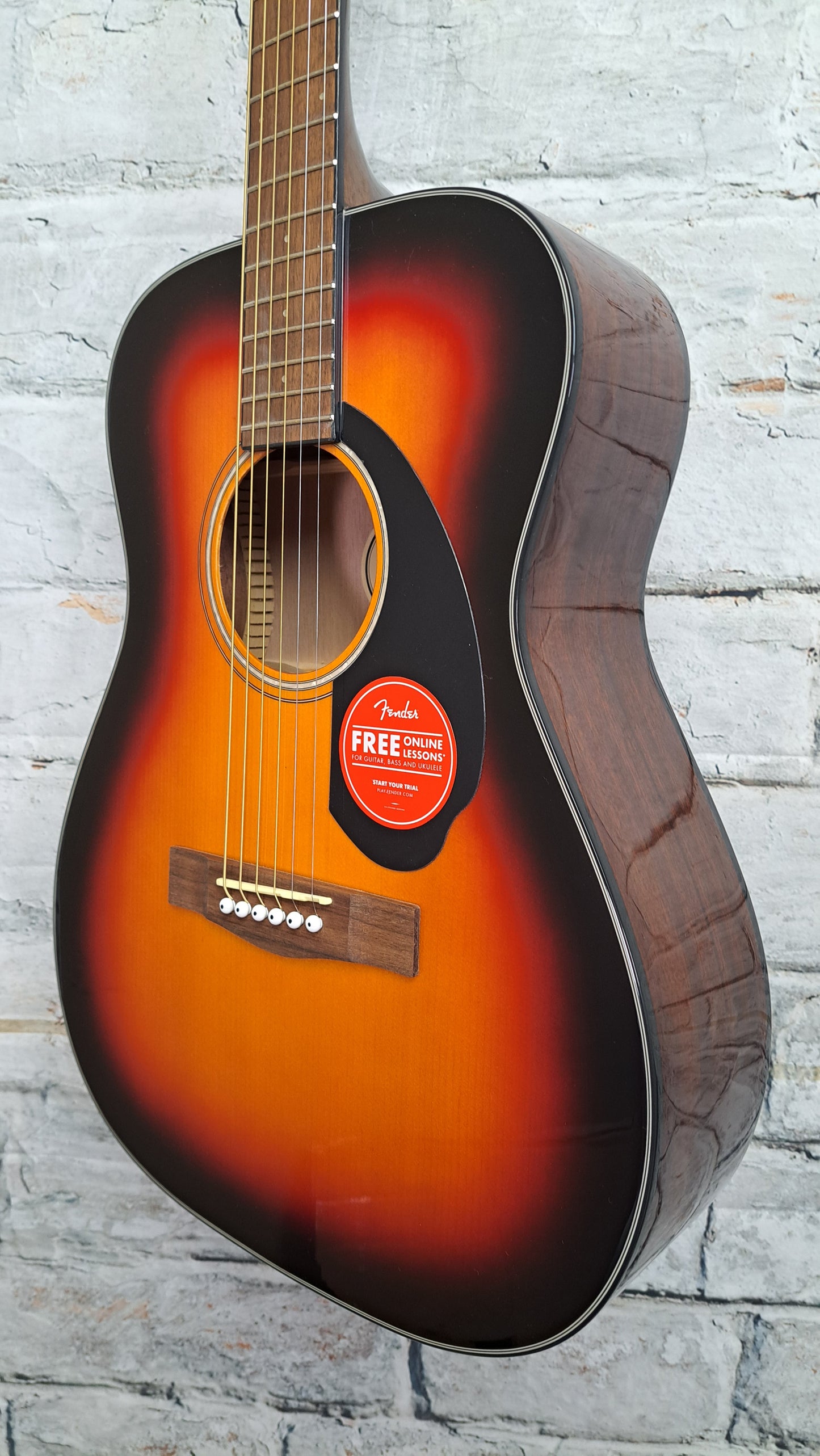 Fender CC-60S Concert Acoustic Guitar - 3-color Sunburst