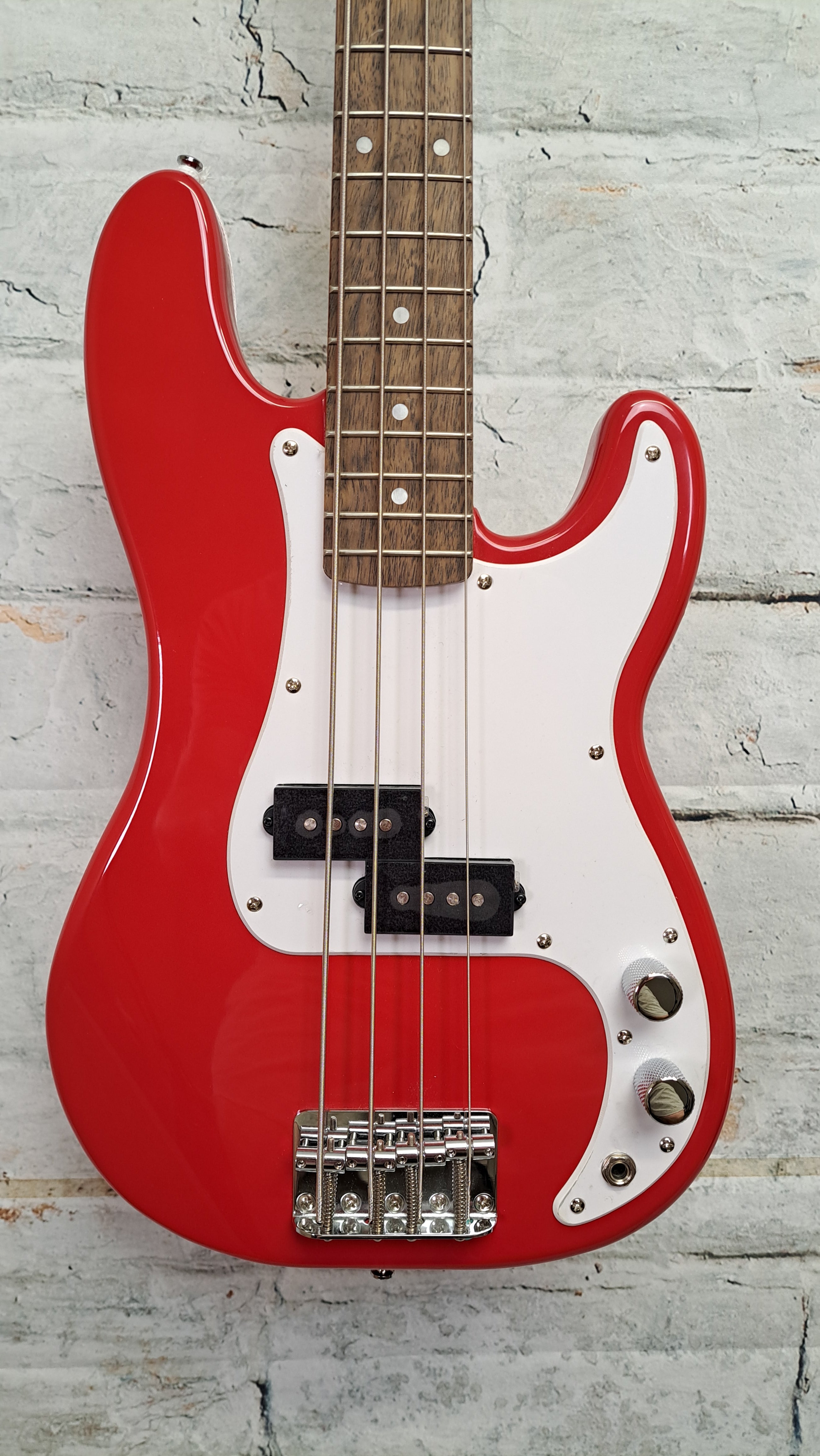Squier Mini Precision Electric Bass - Red – Will West Music and Sound