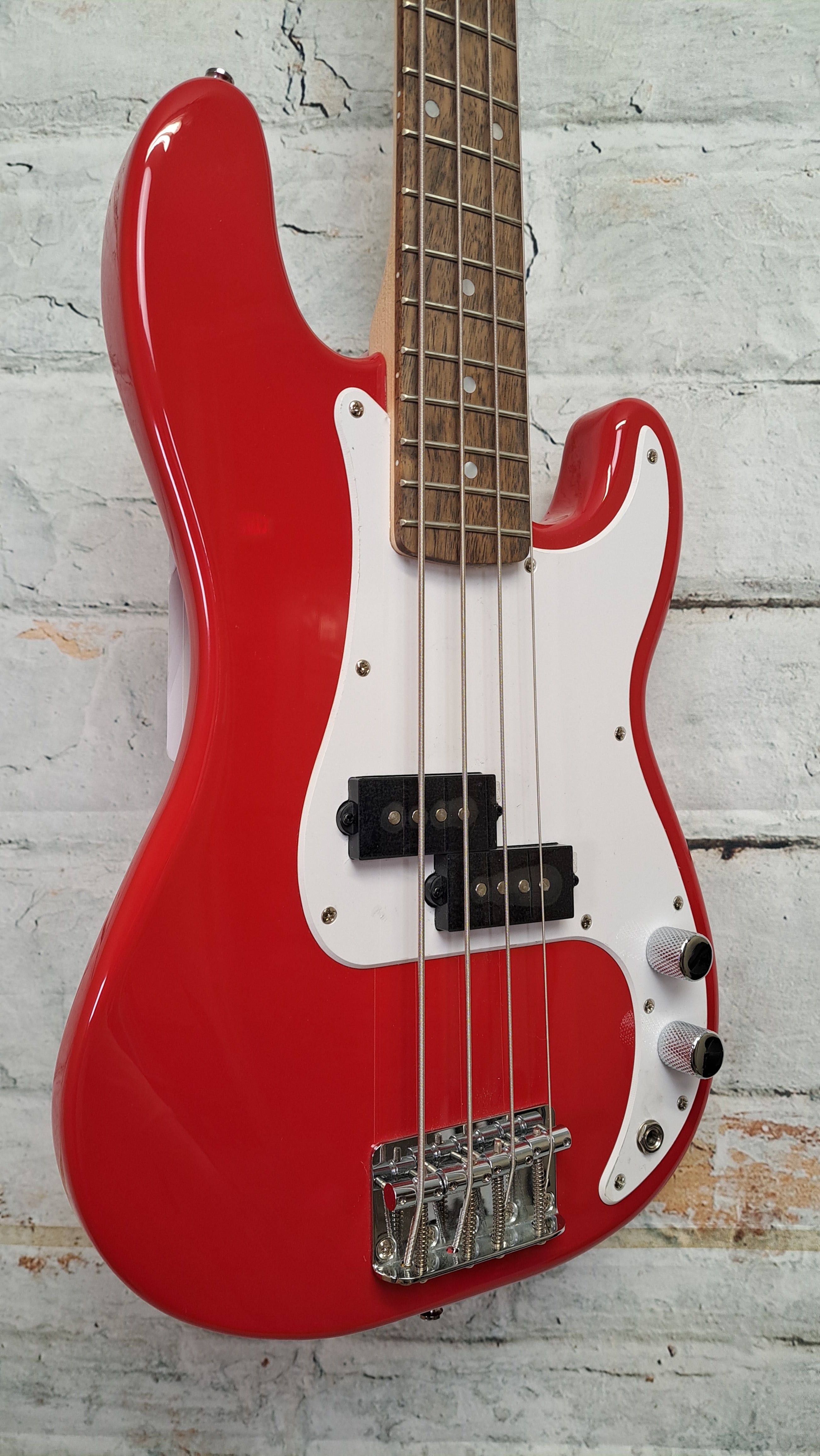 Squier Mini Precision Electric Bass - Red – Will West Music and Sound