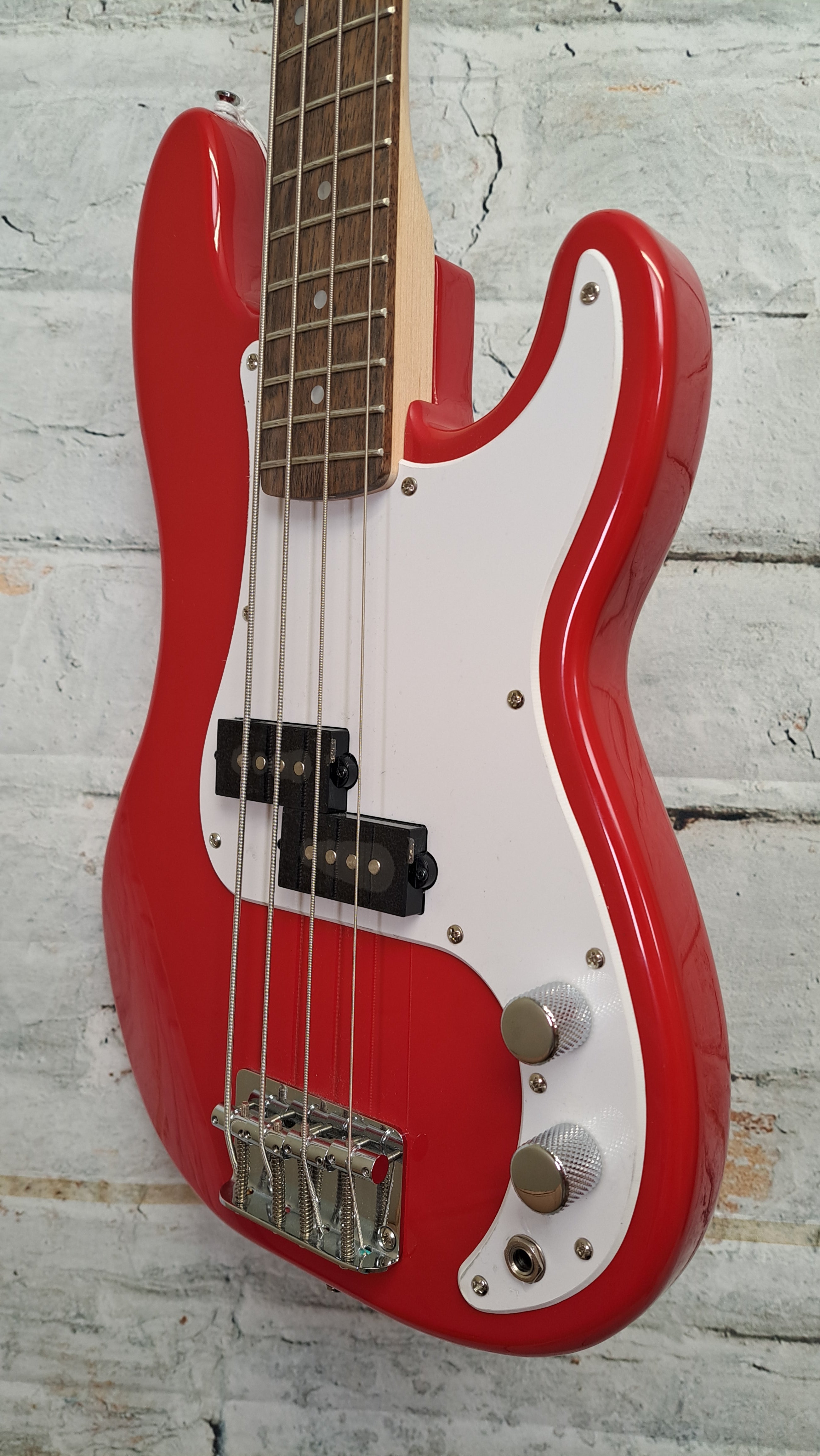 Squier Mini Precision Electric Bass - Red – Will West Music and Sound