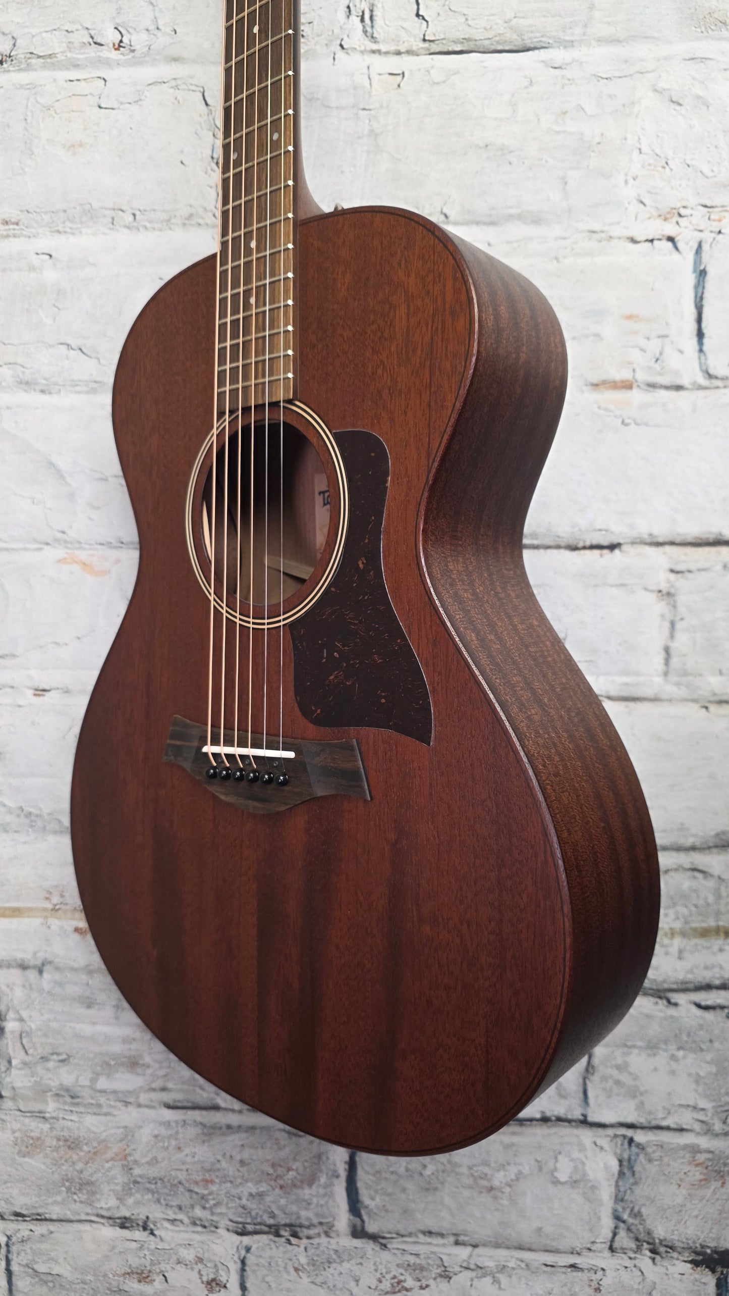 Taylor American Dream AD22e Acoustic-electric Guitar - Shaded Edgeburst