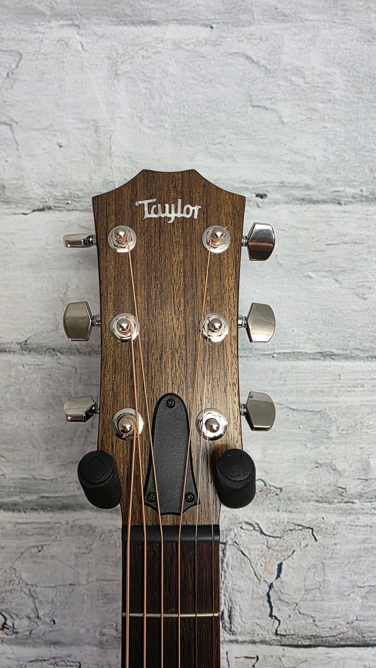 Taylor American Dream AD22e Acoustic-electric Guitar - Shaded Edgeburst