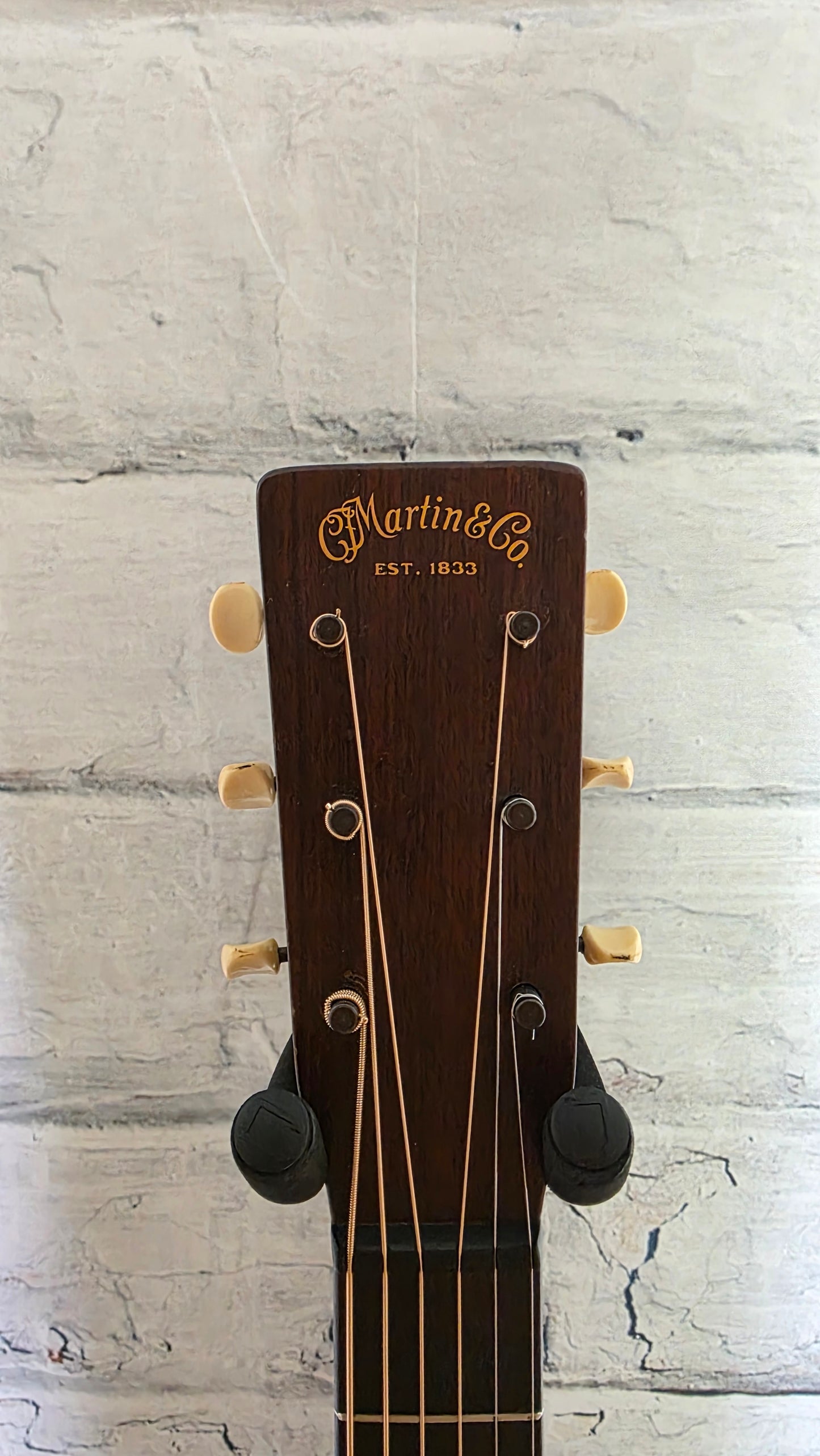 1943 Martin 00-18 - Natural (Serial # 84799)