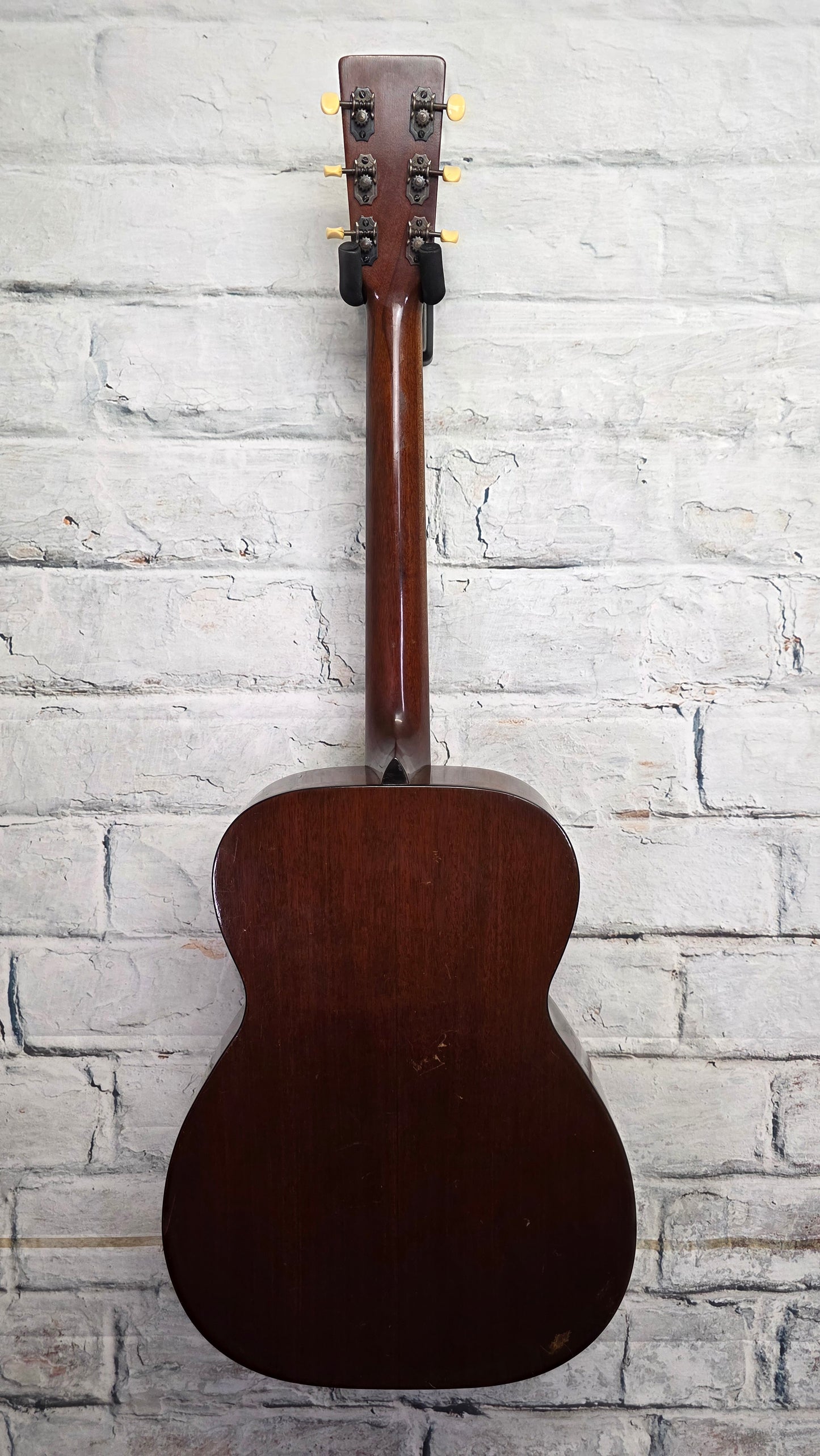 1943 Martin 00-18 - Natural (Serial # 84799)