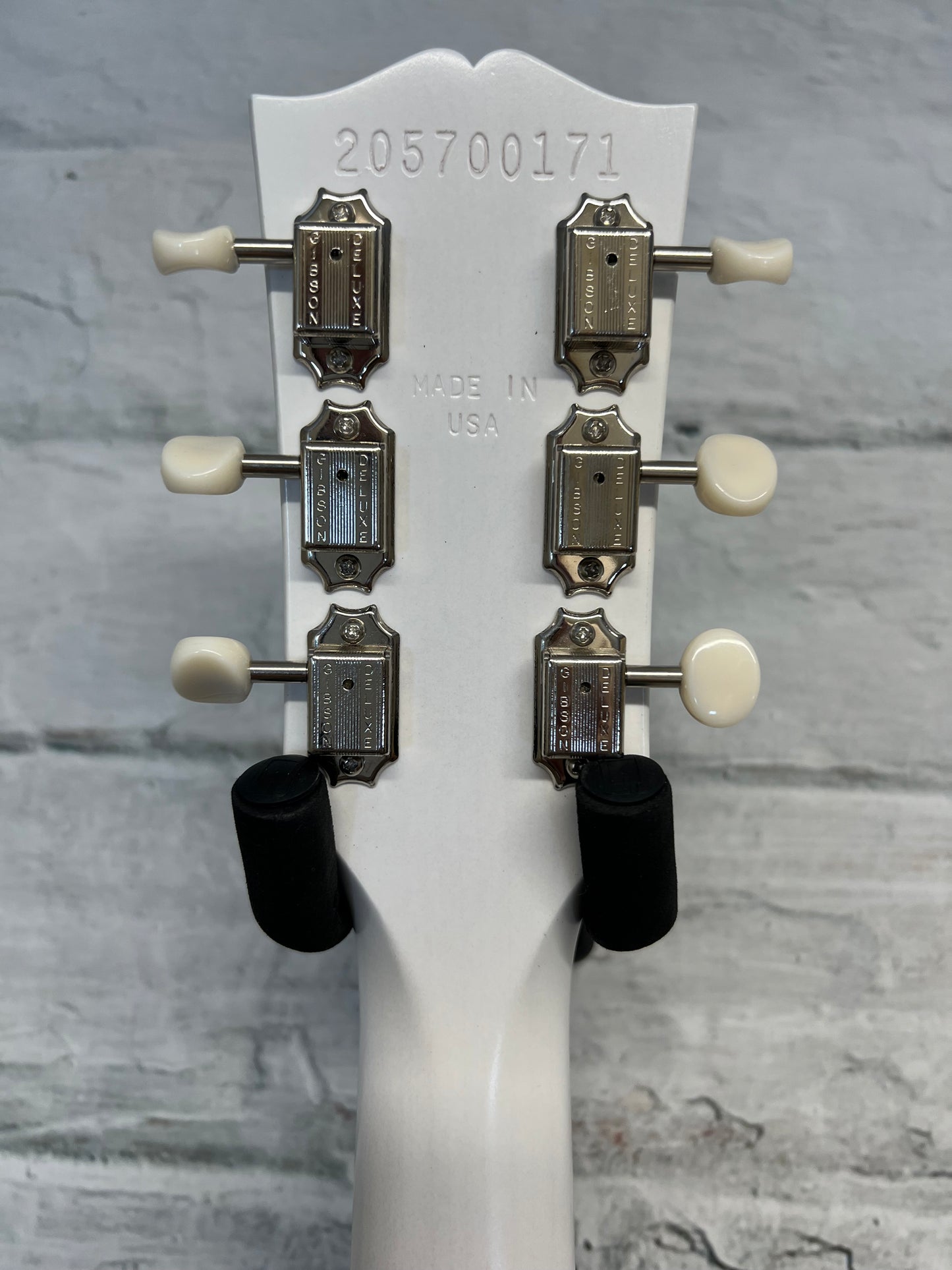 Used Gibson Les Paul Special Tribute-Satin White