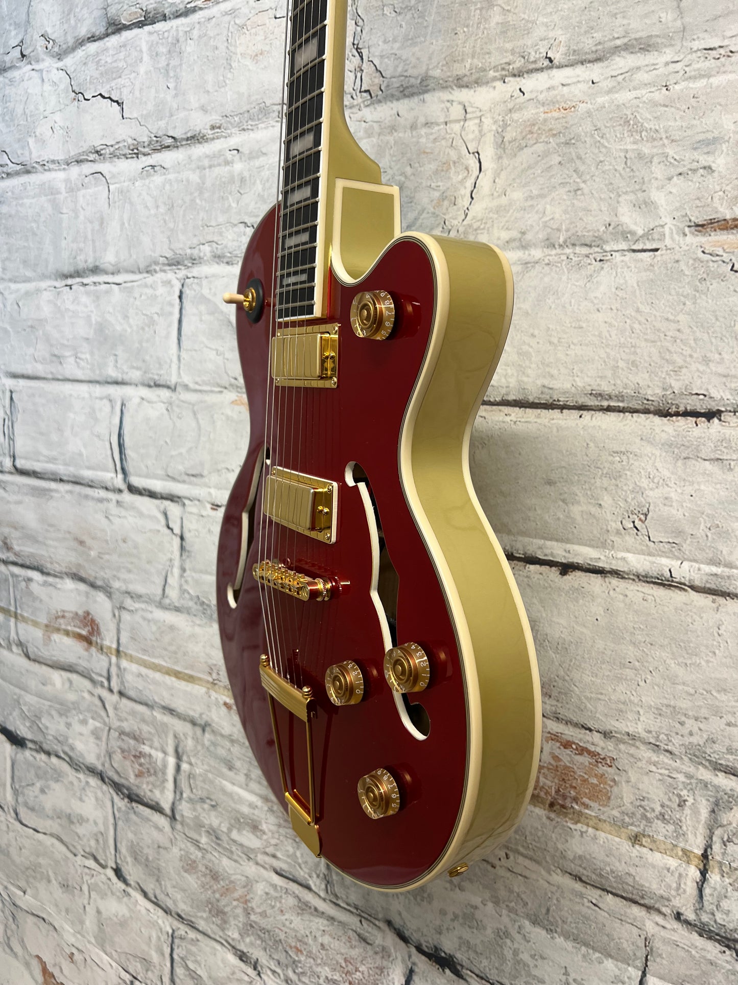 Used Epiphone Uptown KAT ES