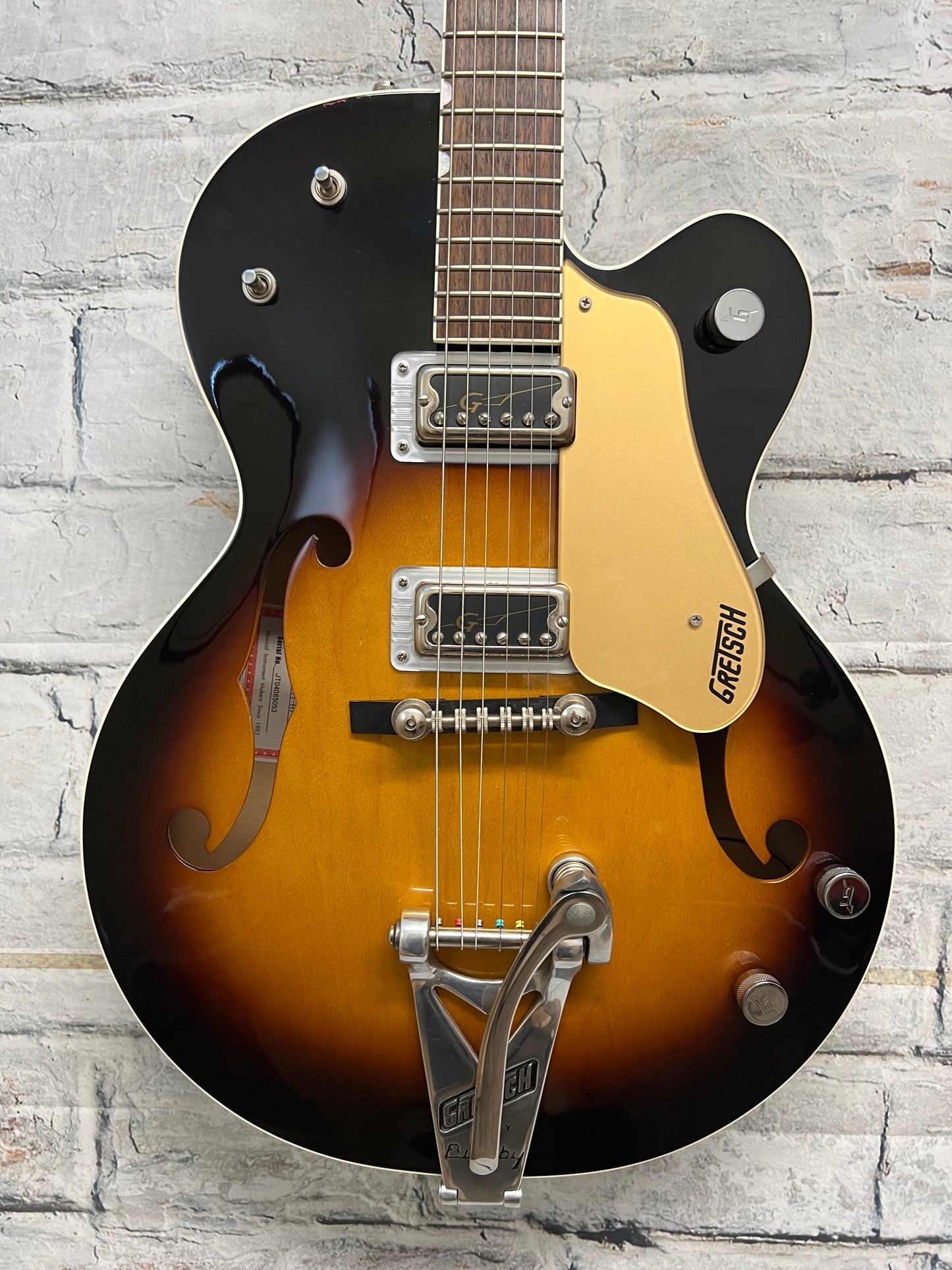 Used Gretsch G6117T  H1 Anniversary Sunburst