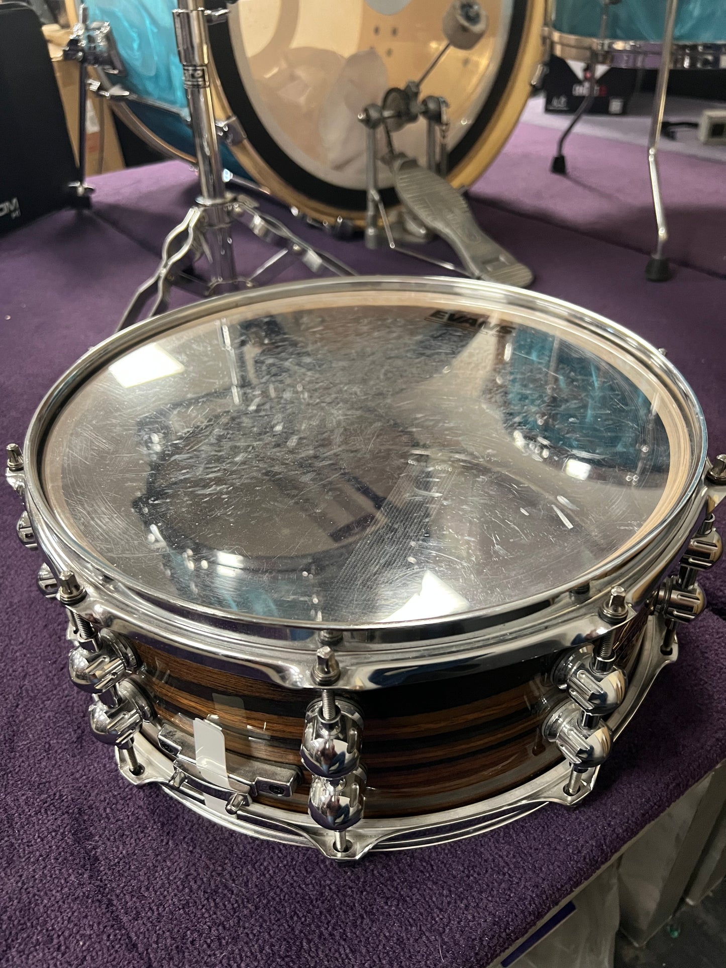 Drum Ebony Snare w/bag