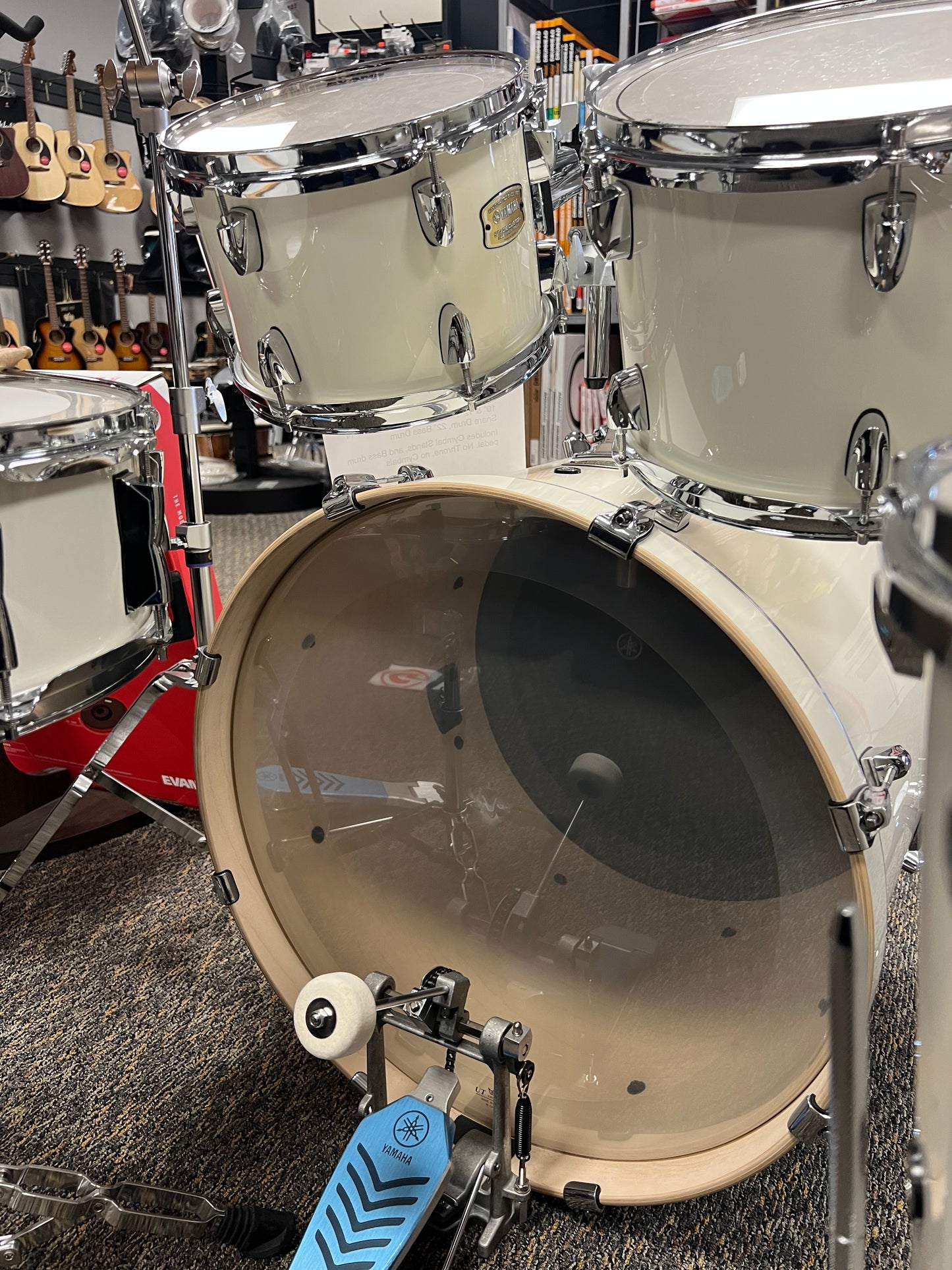 Yamaha Stage CUstom Birch 5-pc drum set -Pure White with hardware