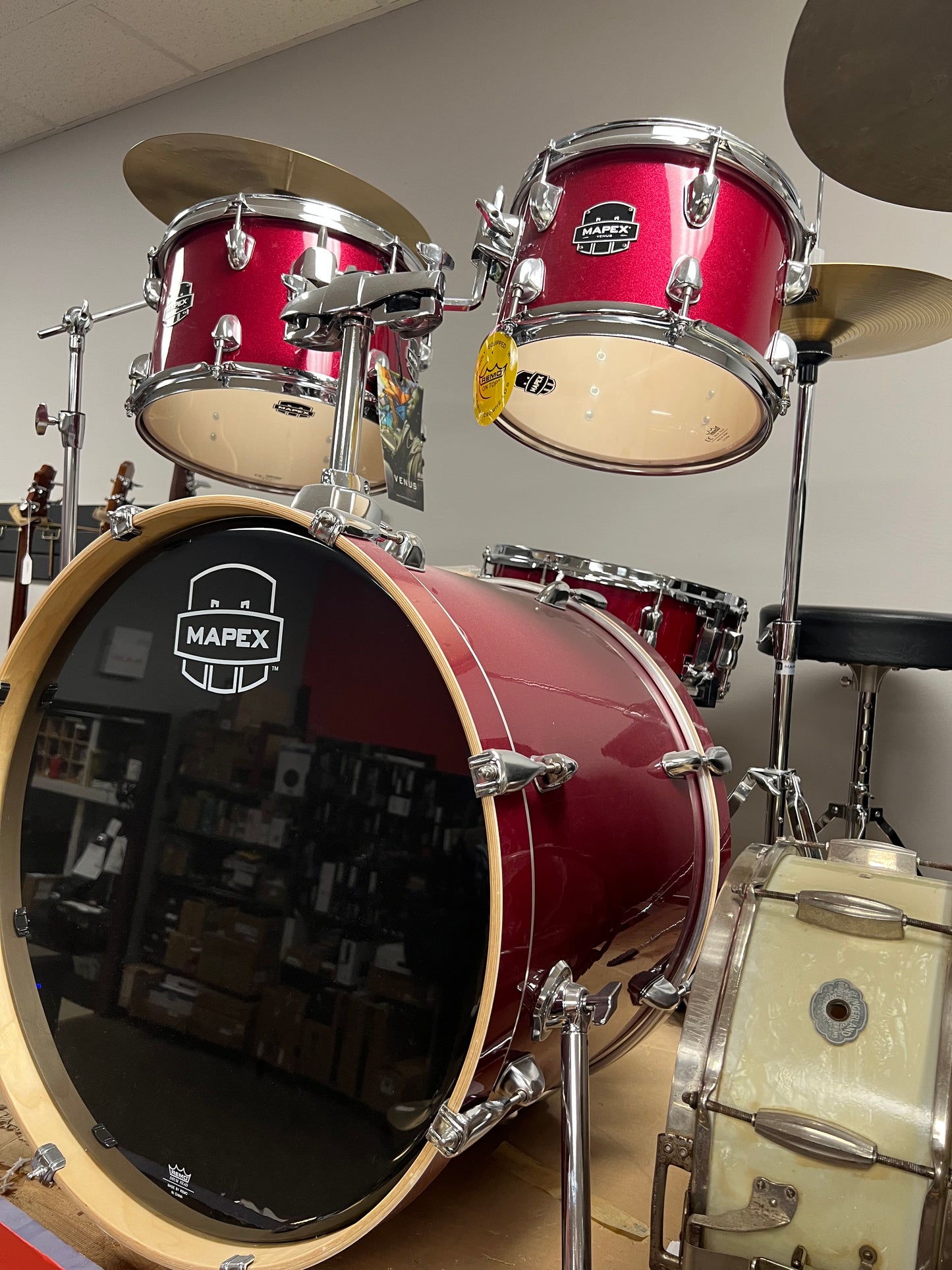 Mapex Venus Complete Rock Drum Kit