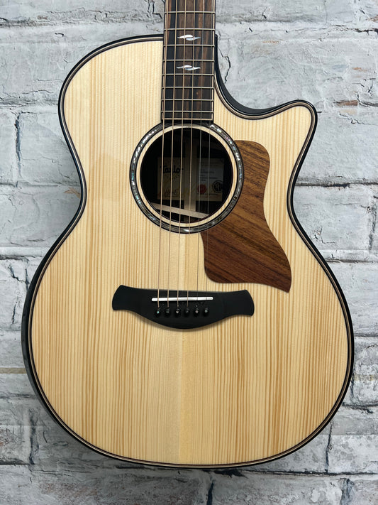 Taylor Builder’s Edition 814ce