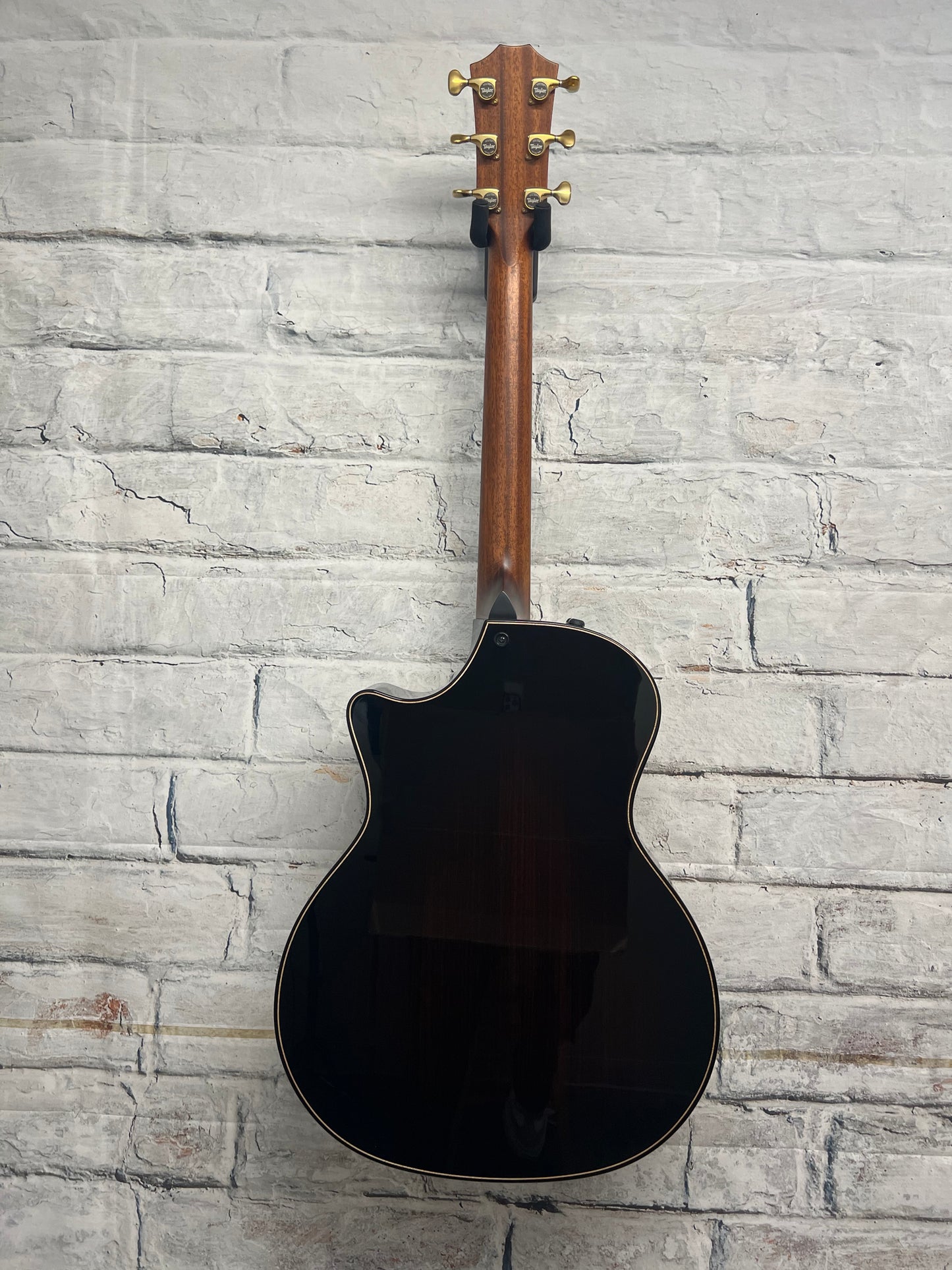 Taylor Builder’s Edition 814ce