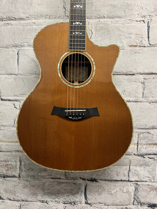 Used Taylor 2002 914ce without pickup