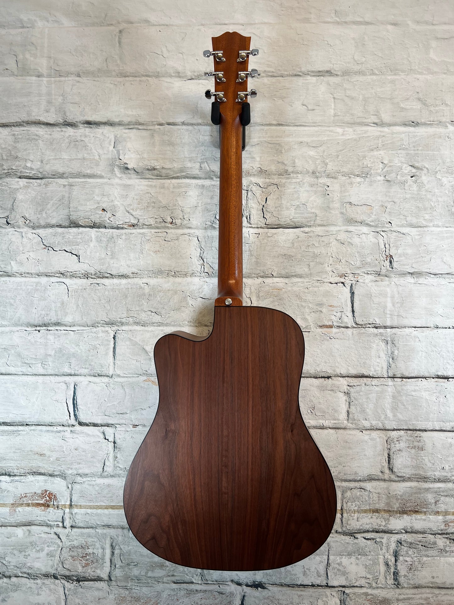 Used Gibson G-Writer with bag