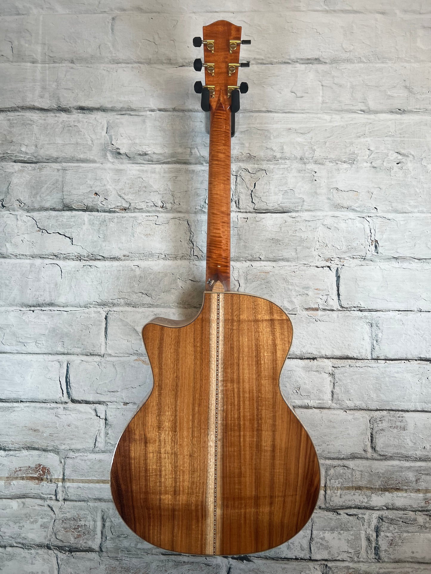 Used Eastman AC622CE-Koa LTD