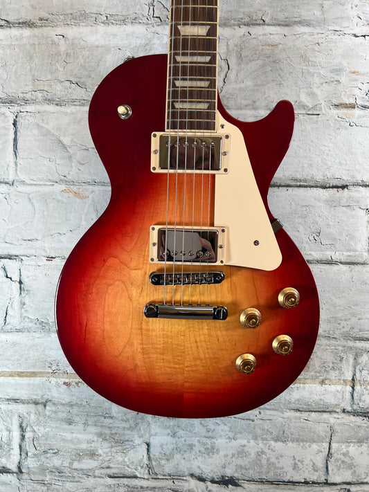 Gibson Les Paul Studio (Cream Trim) Cherry Sunburst with Bag