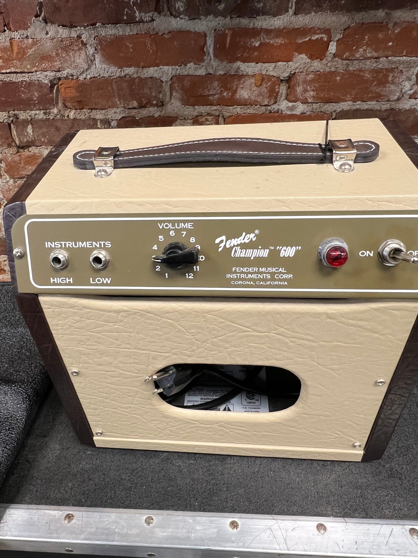 Used Fender Champion 600 Combo Amp