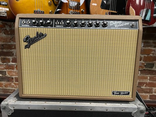 Fender Tone Master Deluxe Reverb Solid State
